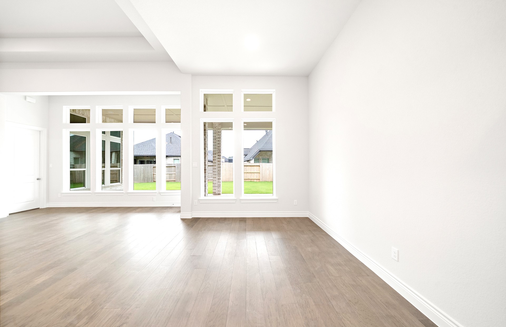 40028 Belted Kingfisher Court, Magnolia, TX 77354