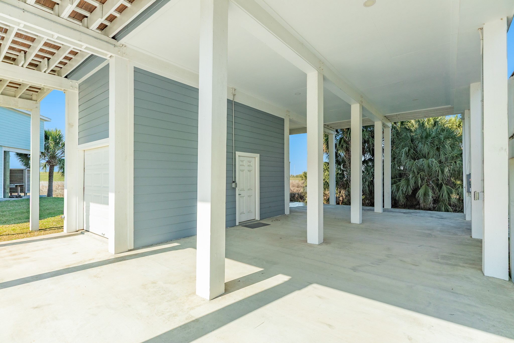 Perfect ground floor patio area, ideal for a BBQ area!