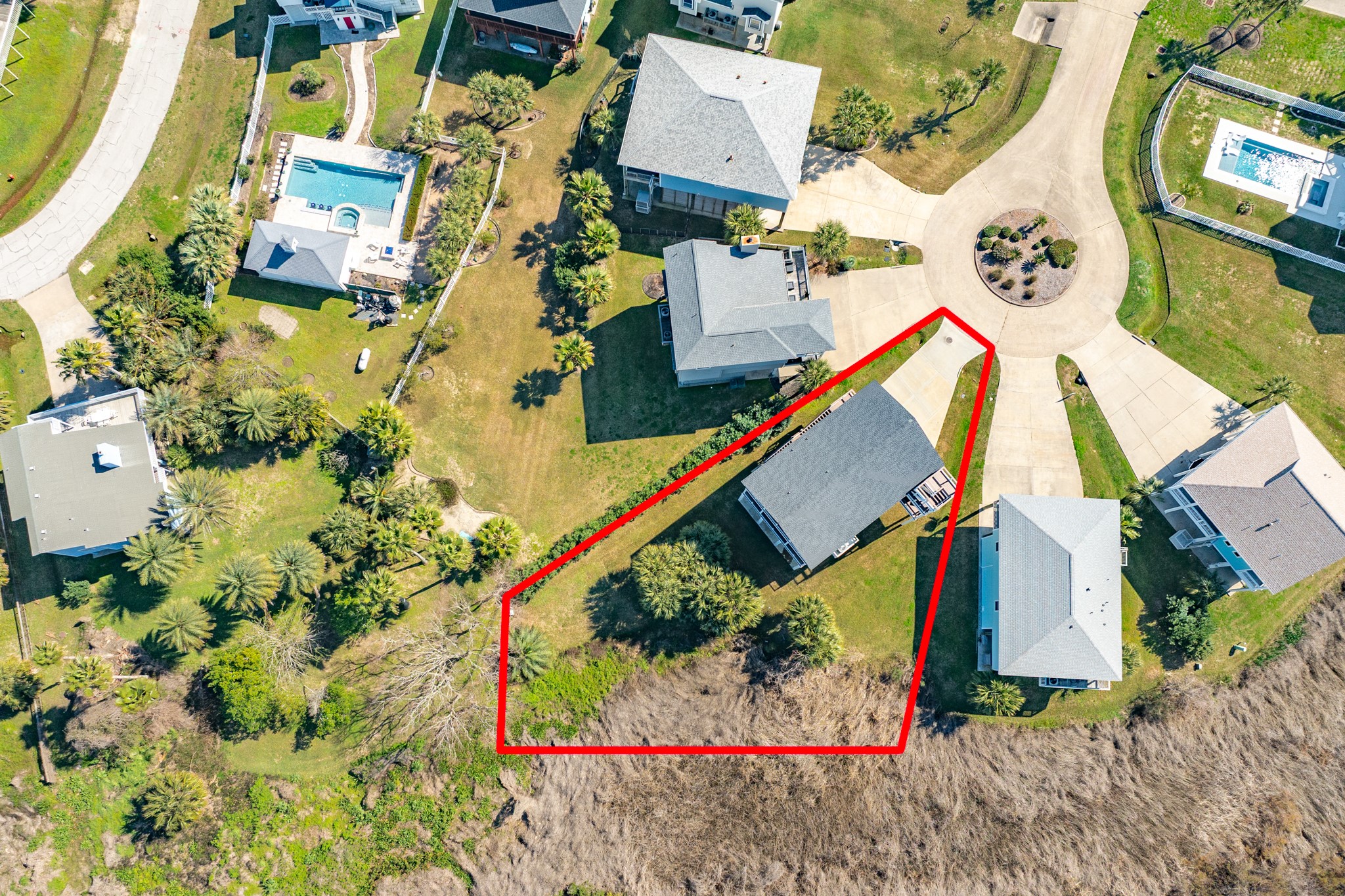 Aerial view of home/lot.
