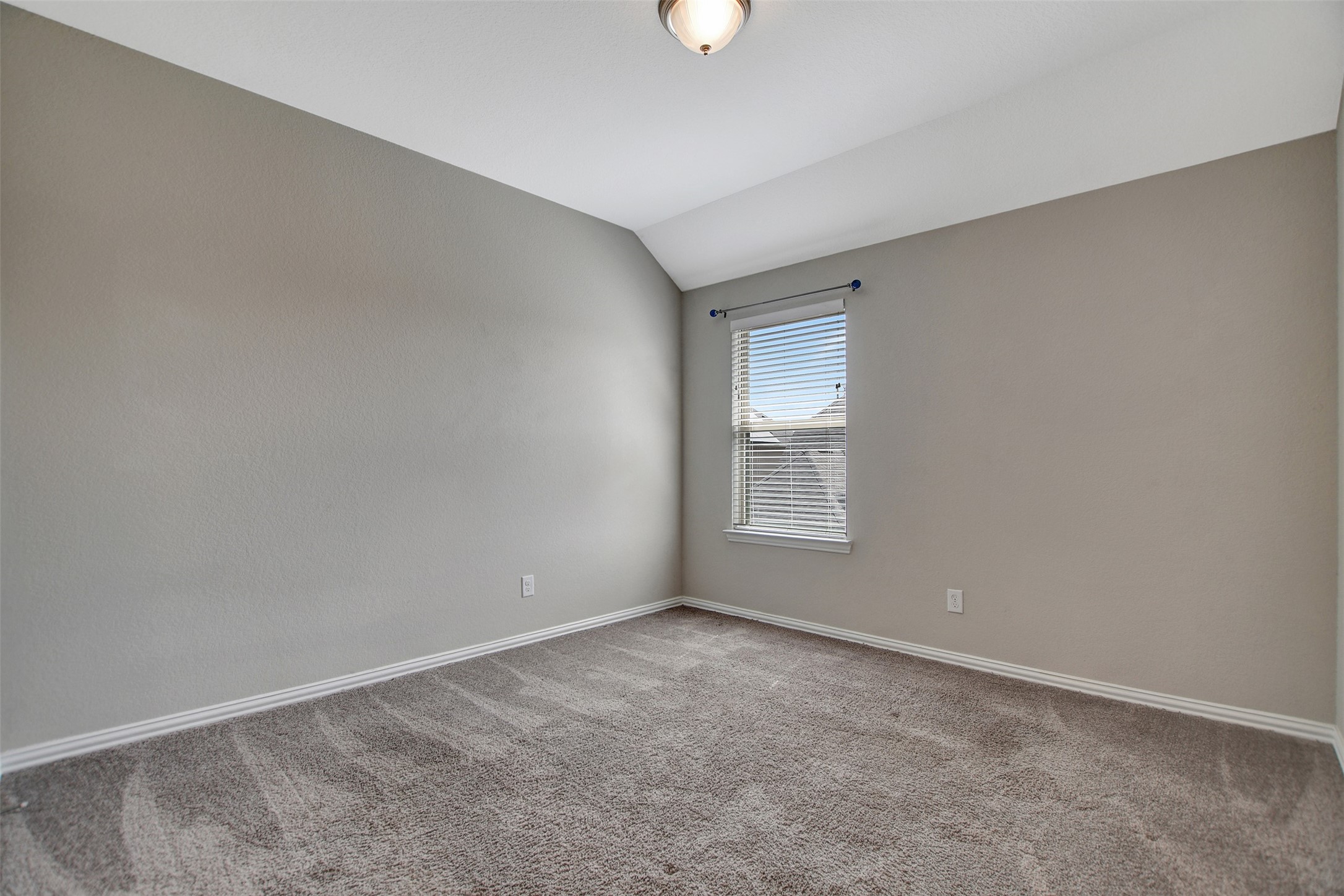 Third bedroom.