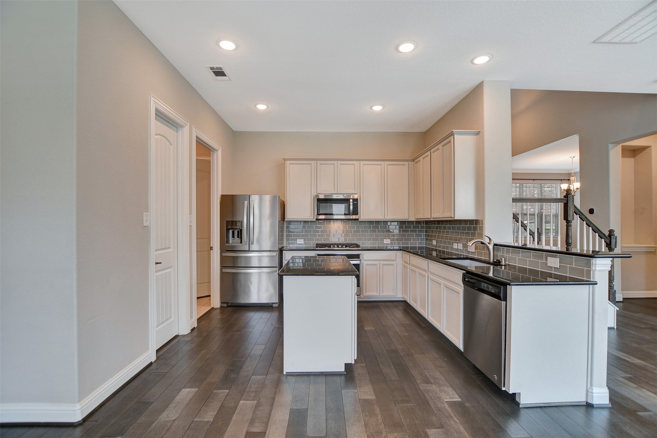 Large and spacious kitchen for all your entertaining needs.