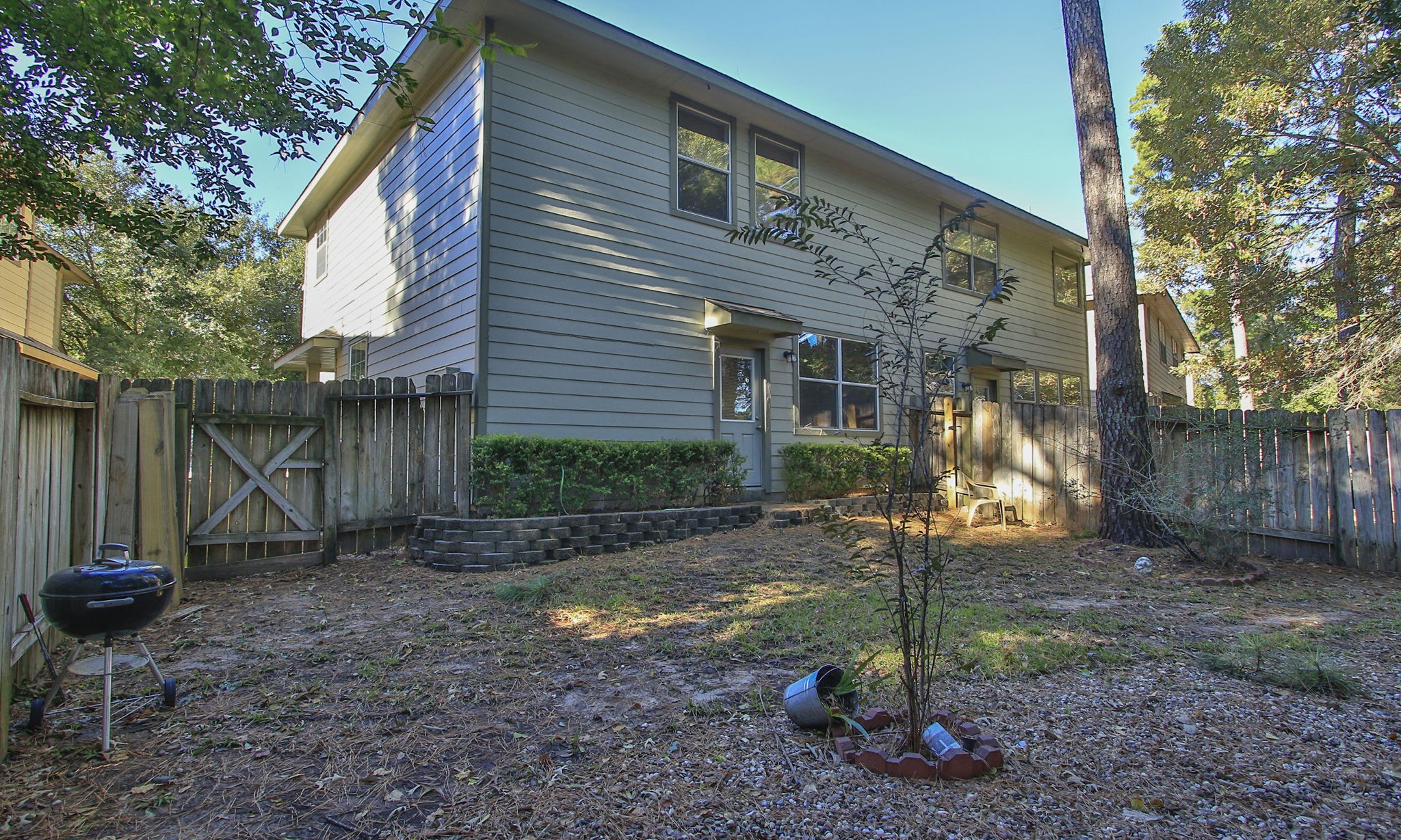 191 N Burberry Park Circle, The Woodlands, TX 77382