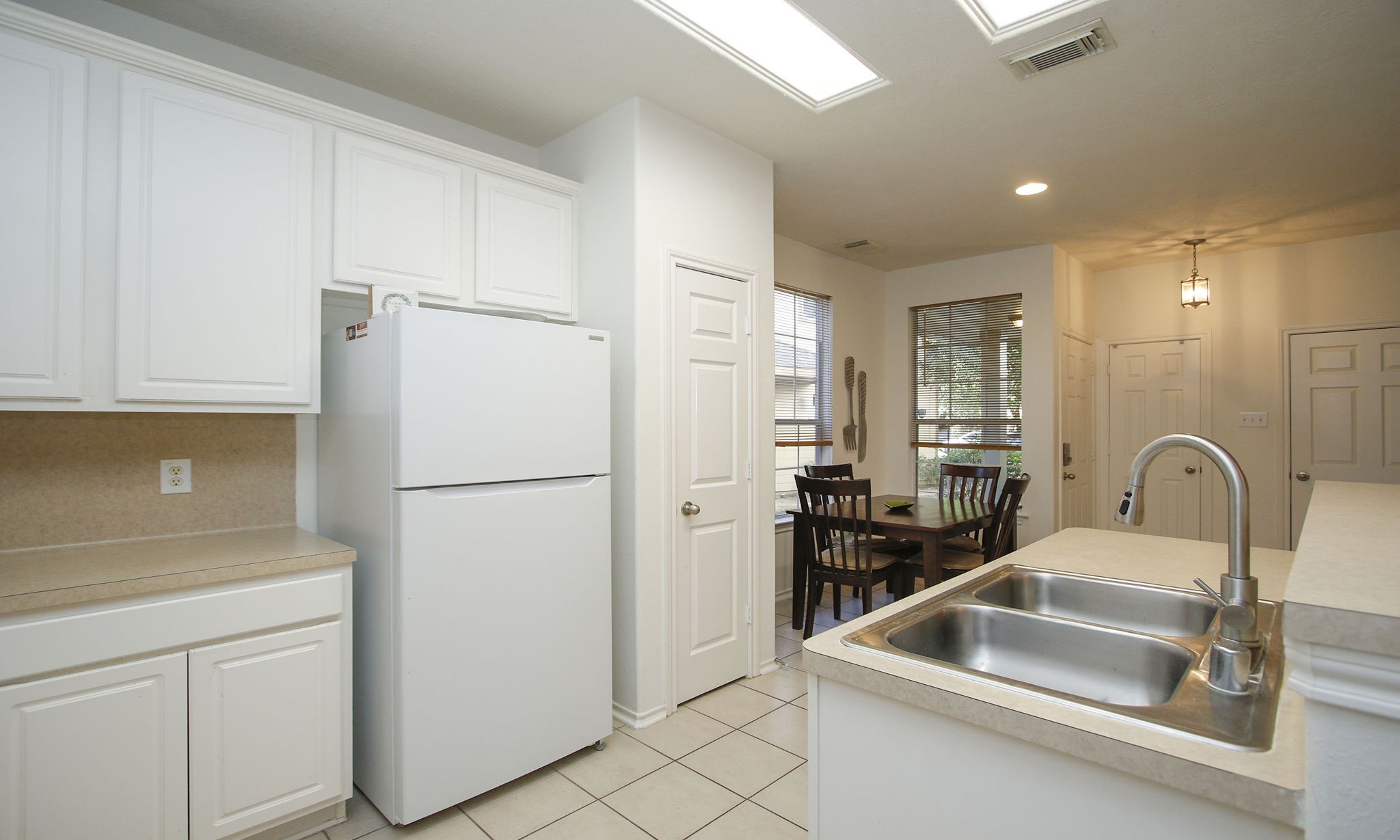 191 N Burberry Park Circle, The Woodlands, TX 77382