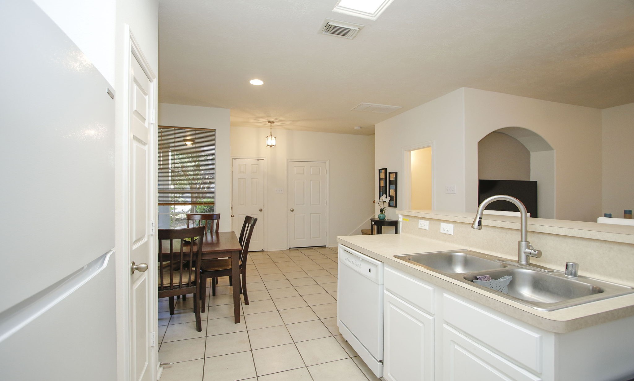 191 N Burberry Park Circle, The Woodlands, TX 77382