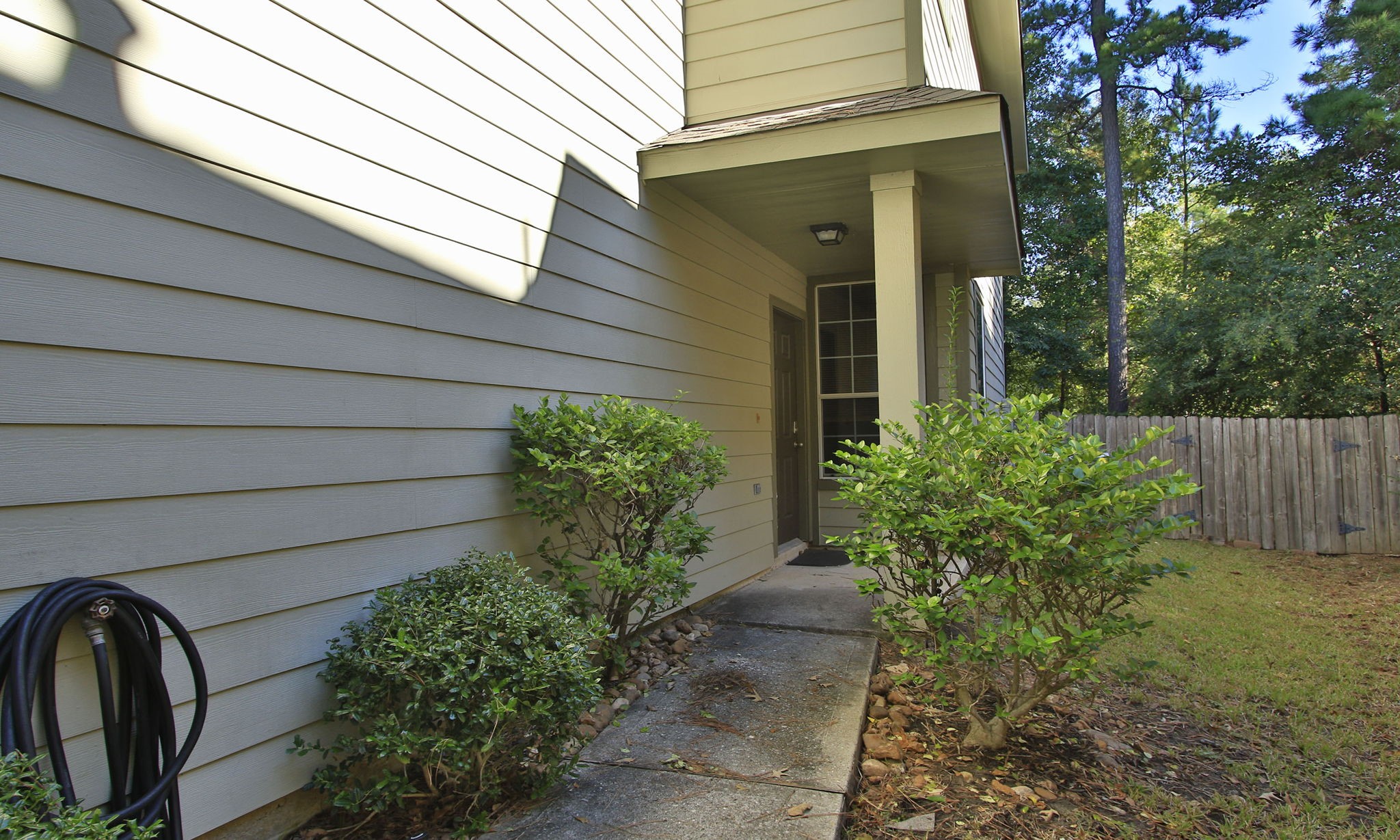 191 N Burberry Park Circle, The Woodlands, TX 77382