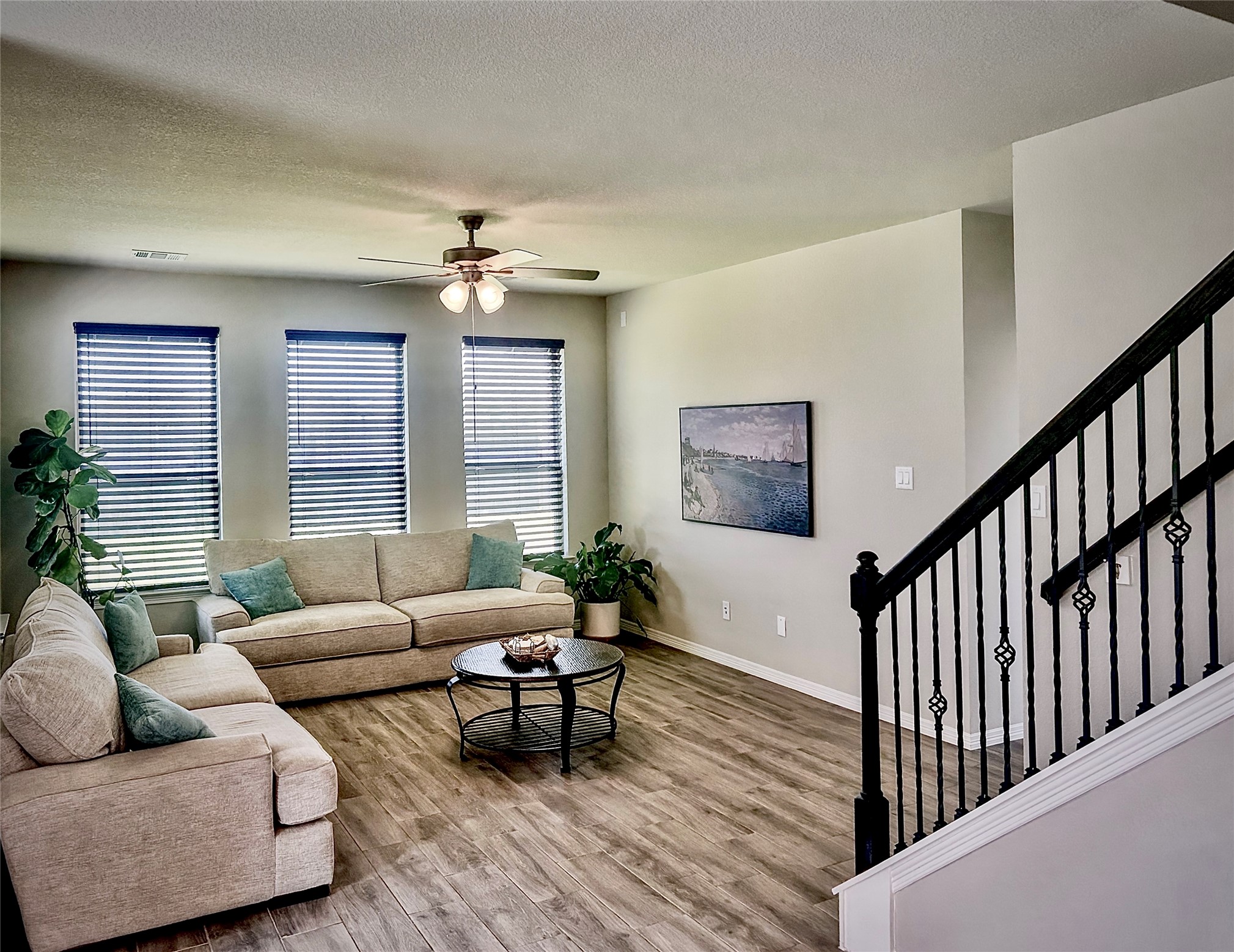 13618 Table Rock Drive, La Marque, TX 77568