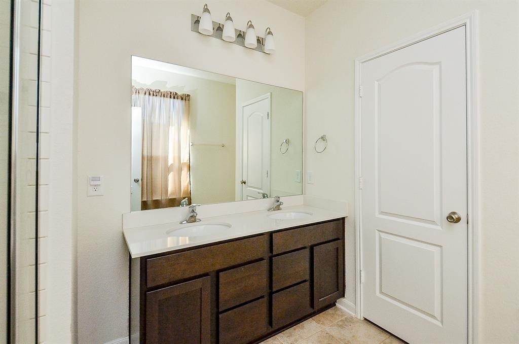 25410 Champion Ridge Court, Katy, TX 77493