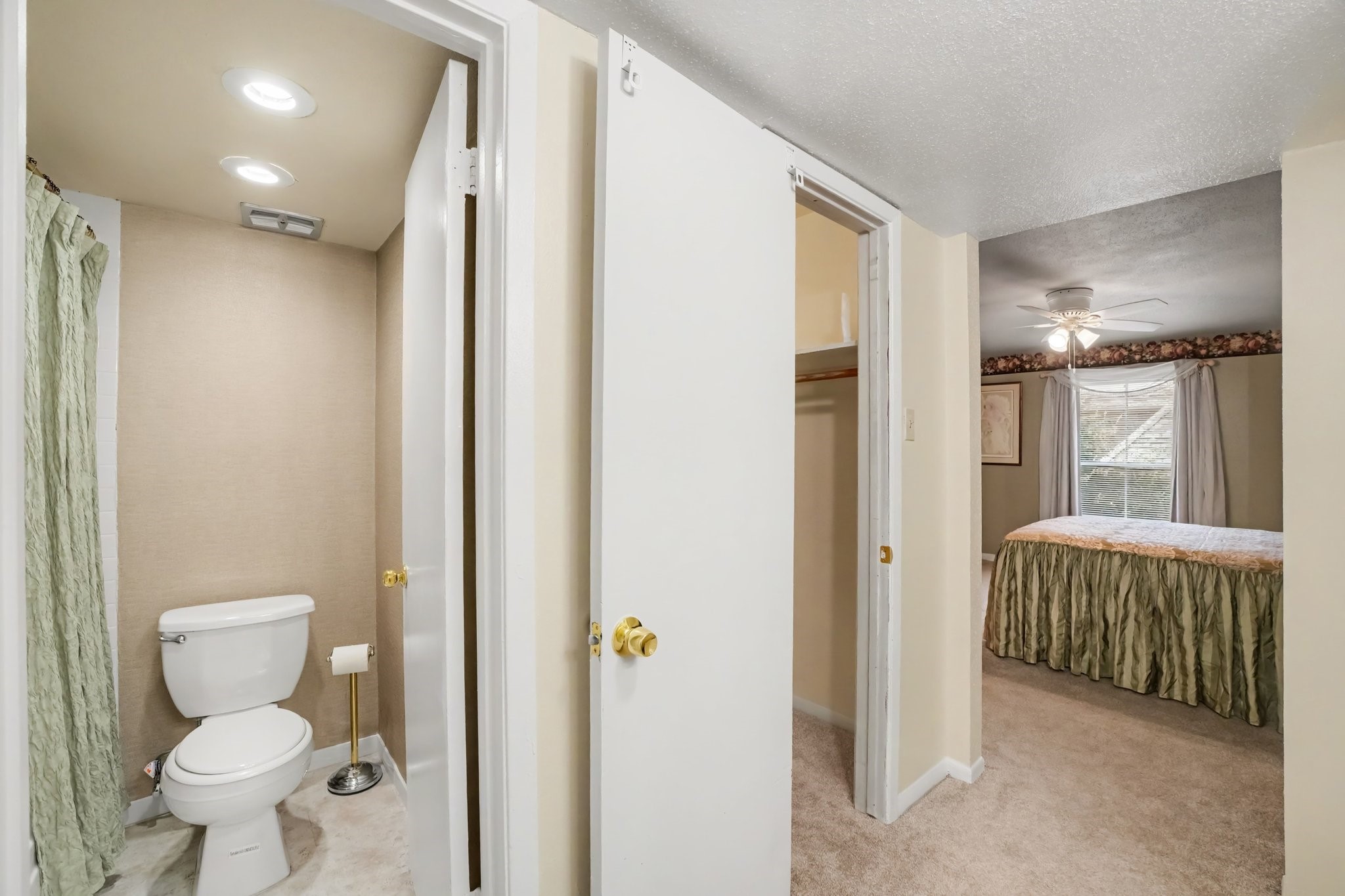 7575 Katy Freeway, #84, Houston, TX 77024