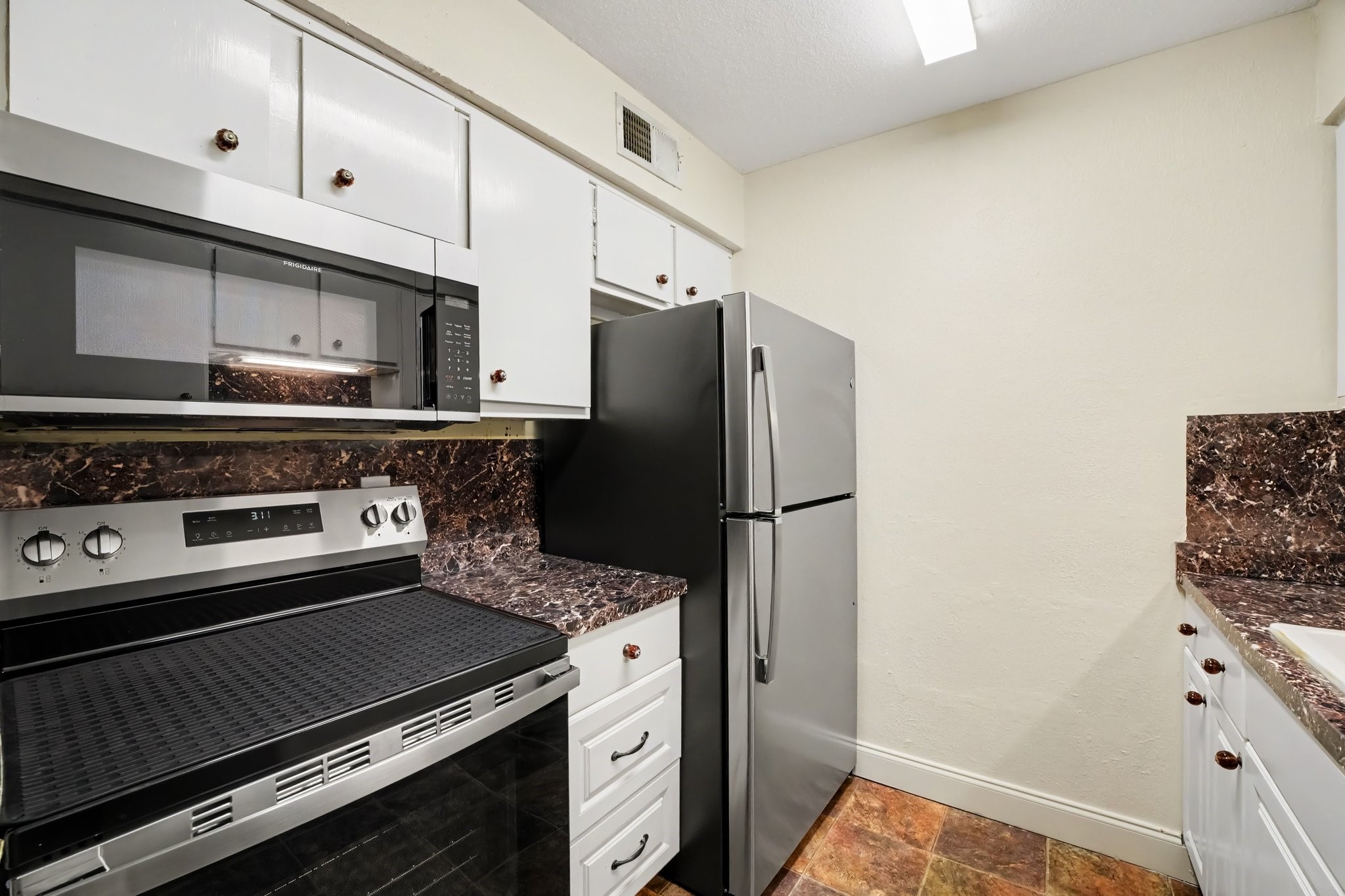 7575 Katy Freeway, #84, Houston, TX 77024