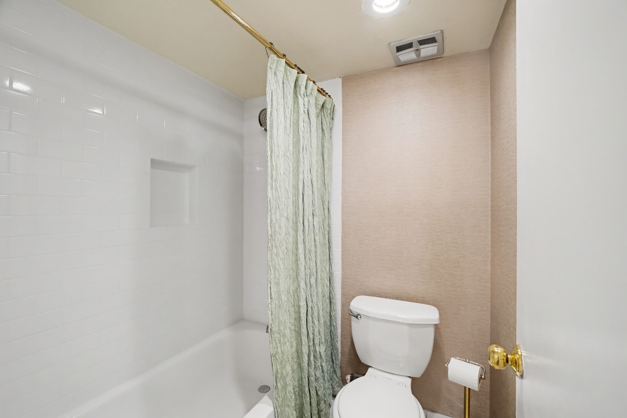 7575 Katy Freeway, #84, Houston, TX 77024
