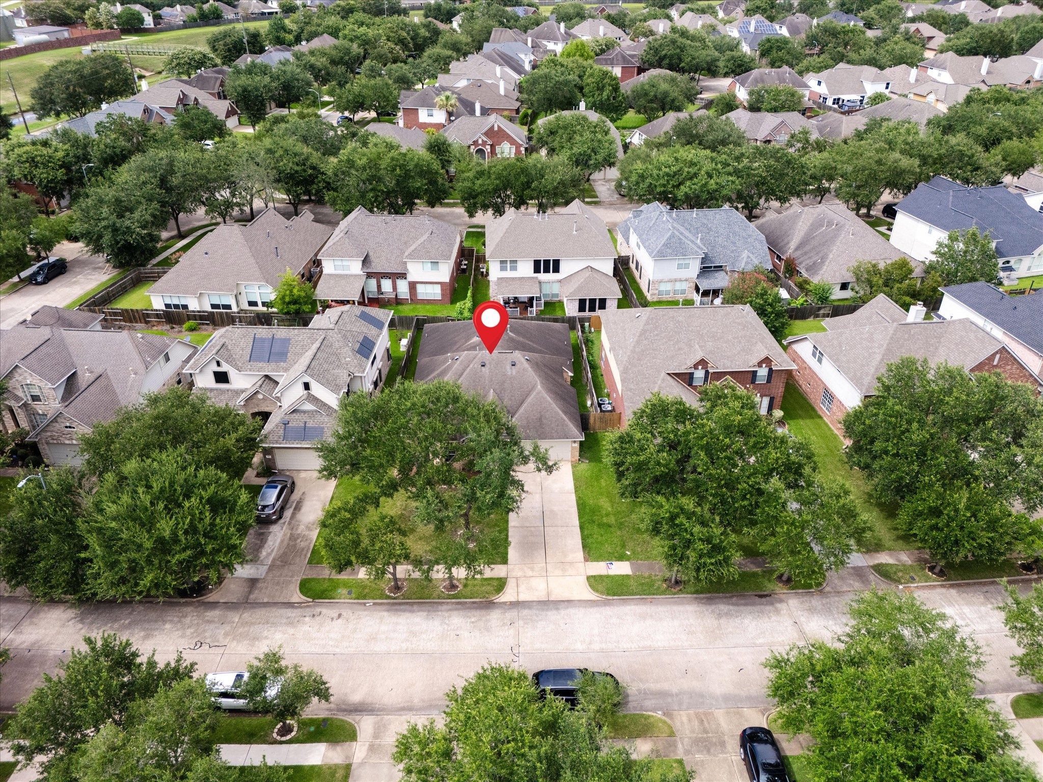 4619 Schiller Park Lane, Sugar Land, TX 77479