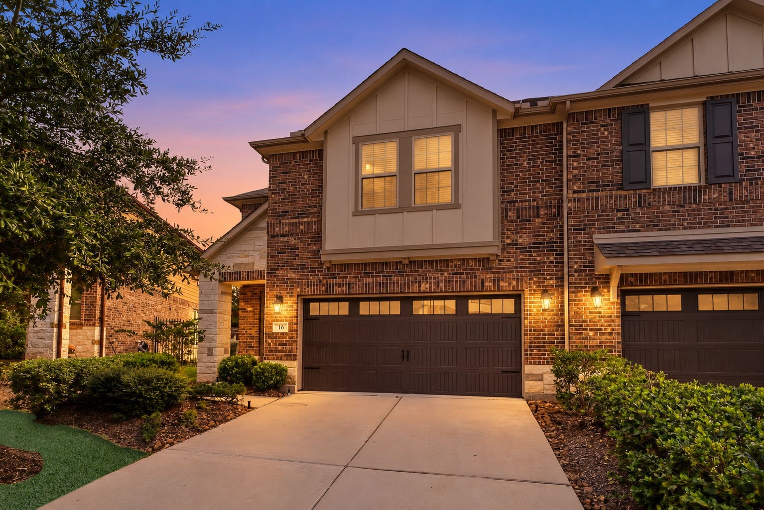 Welcome to 16 Centennial Ridge in May Valley Villas!