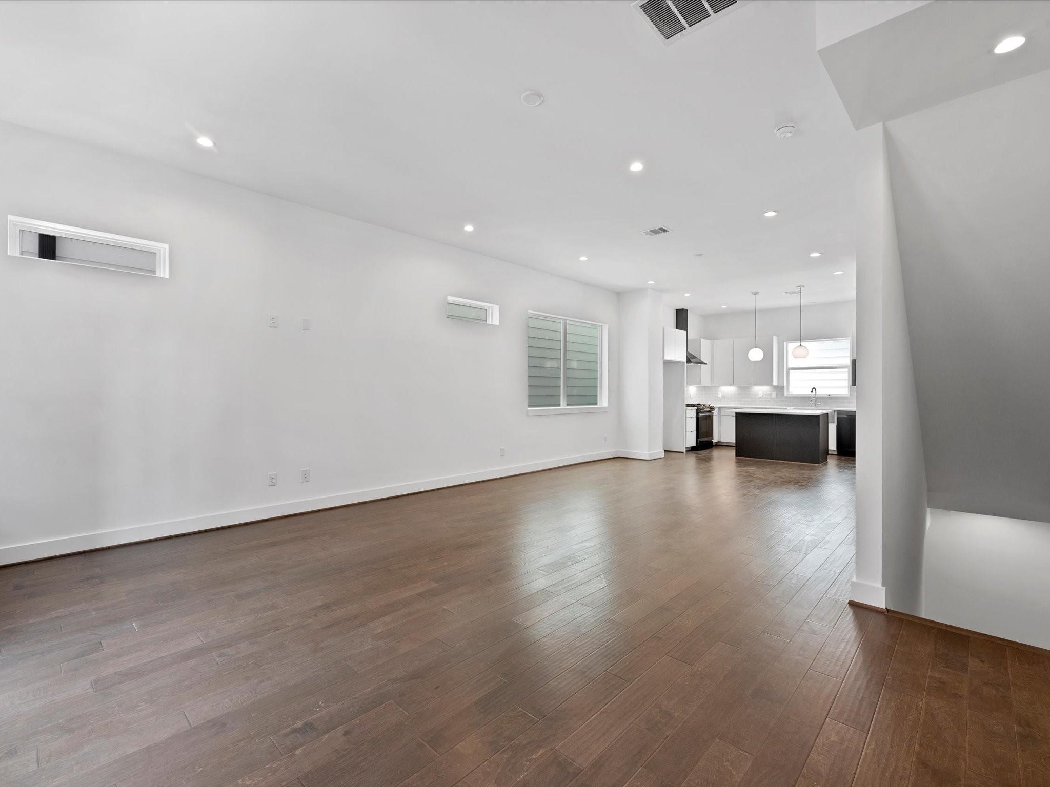 Living Area  2nd Floor