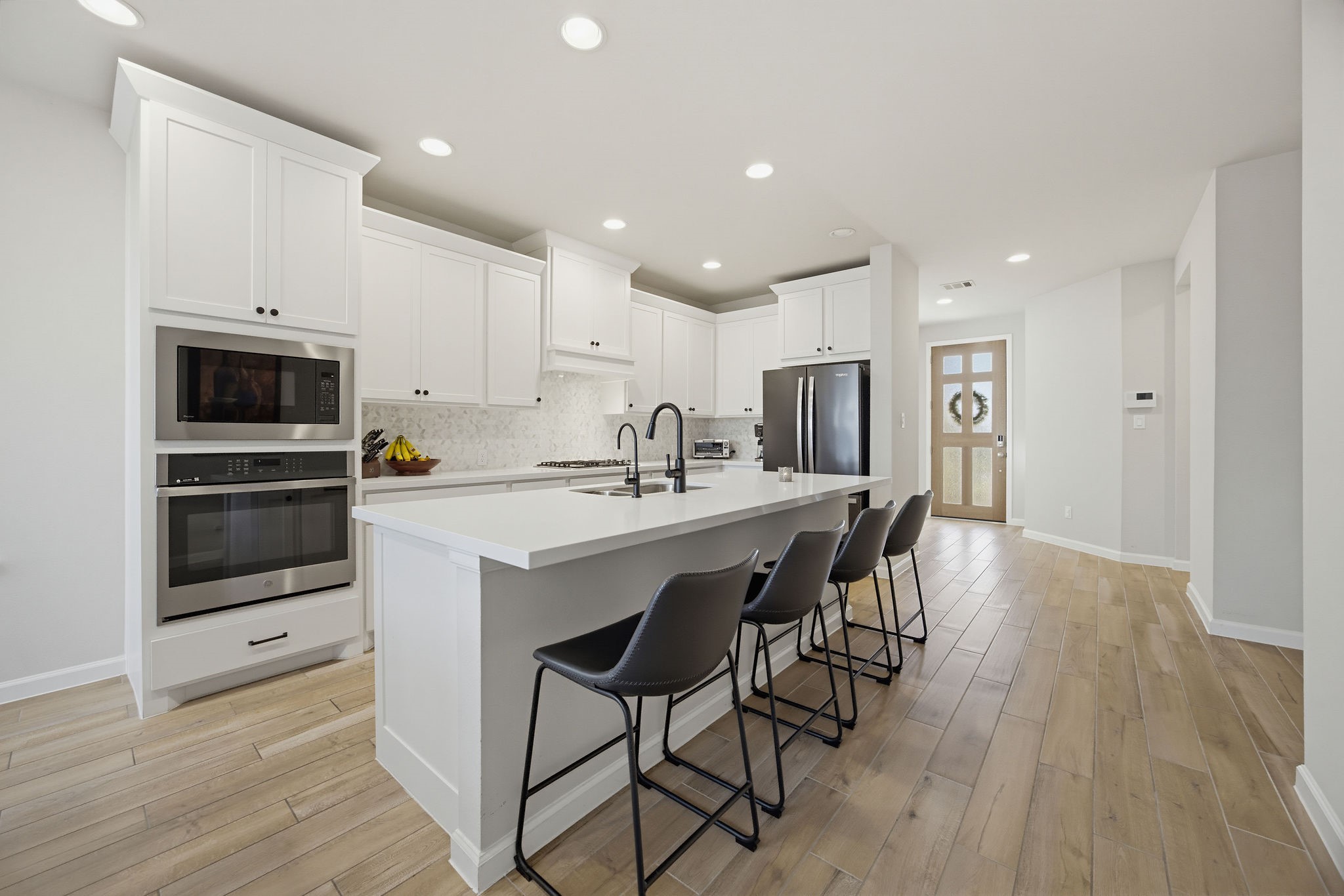 Additional view of the kitchen
