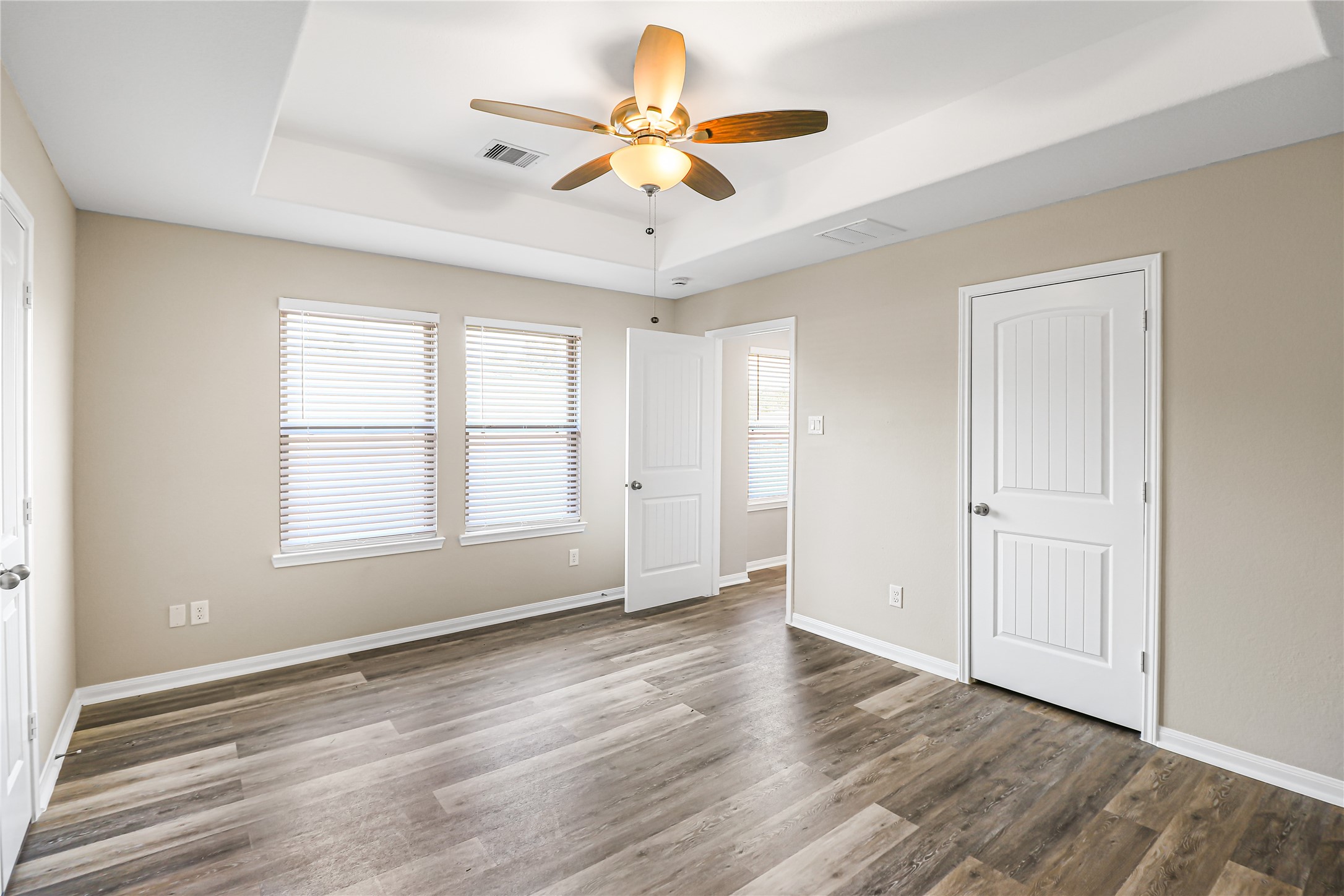 17624 Cedar Crest Drive, Conroe, TX 77306