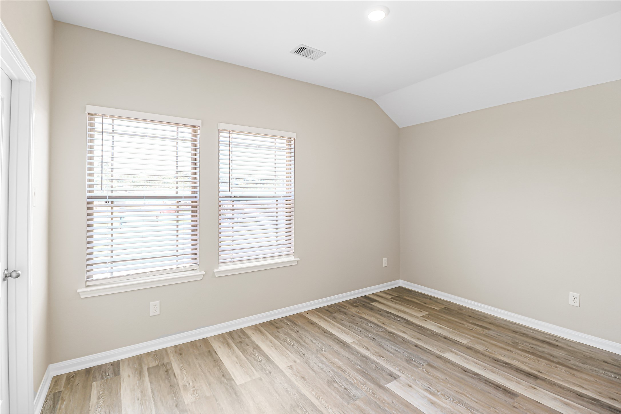 17624 Cedar Crest Drive, Conroe, TX 77306