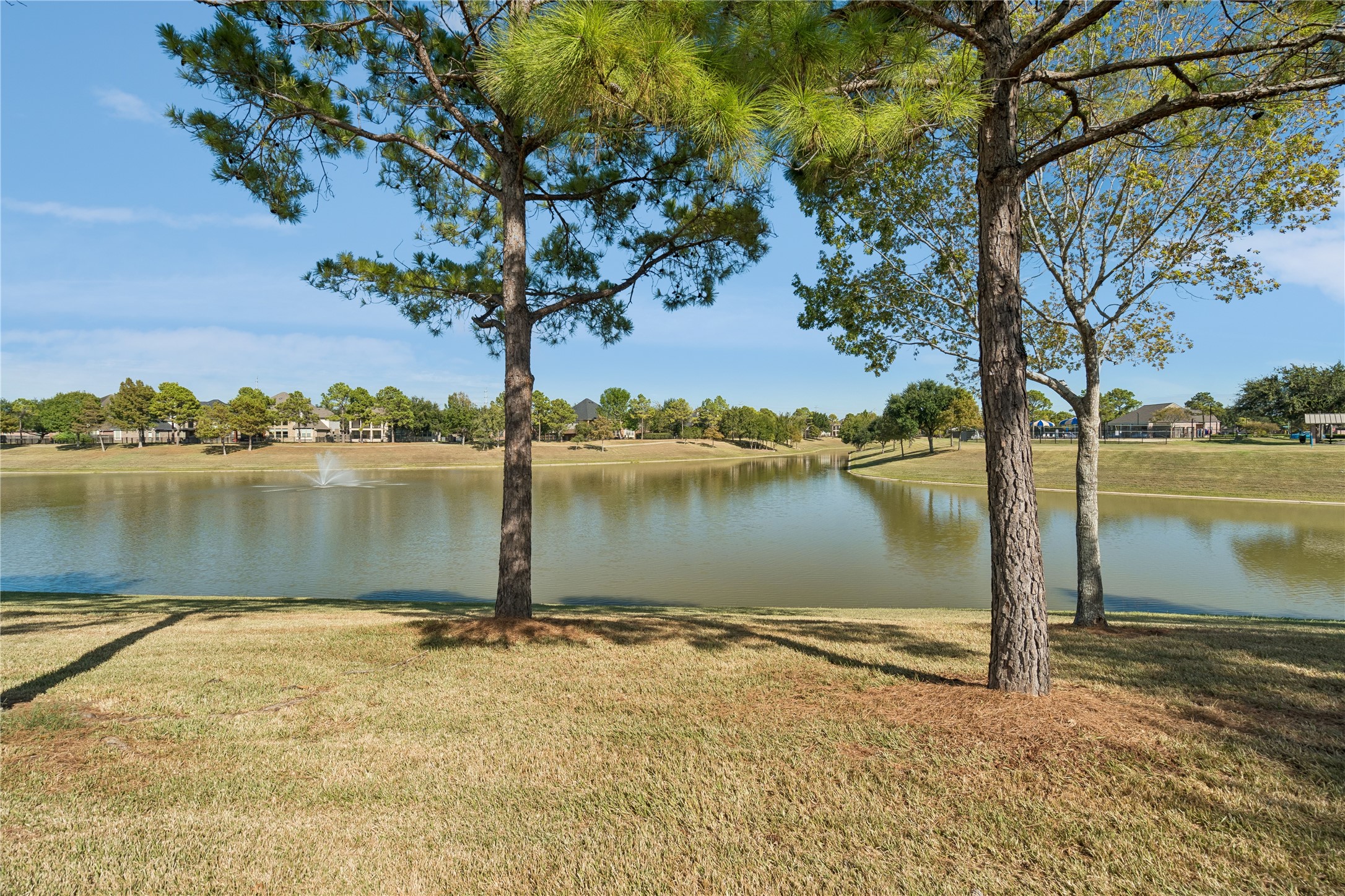 Stunning Views of Lake Kelli