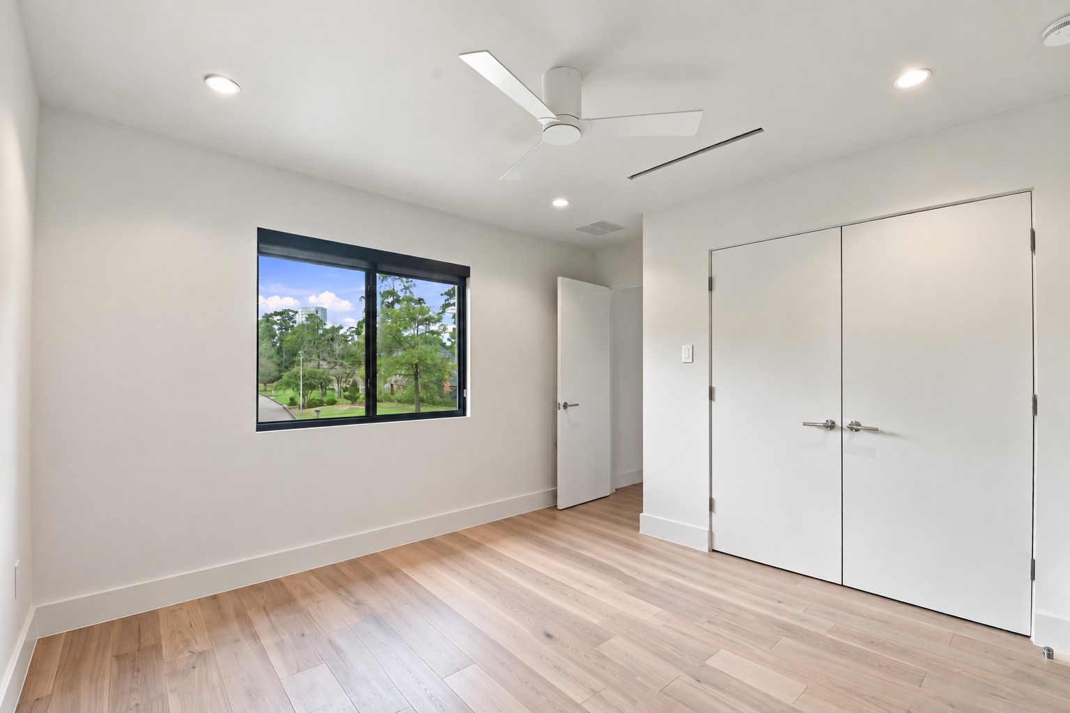 27273 Orth Lane, Oak Ridge North, TX 77385