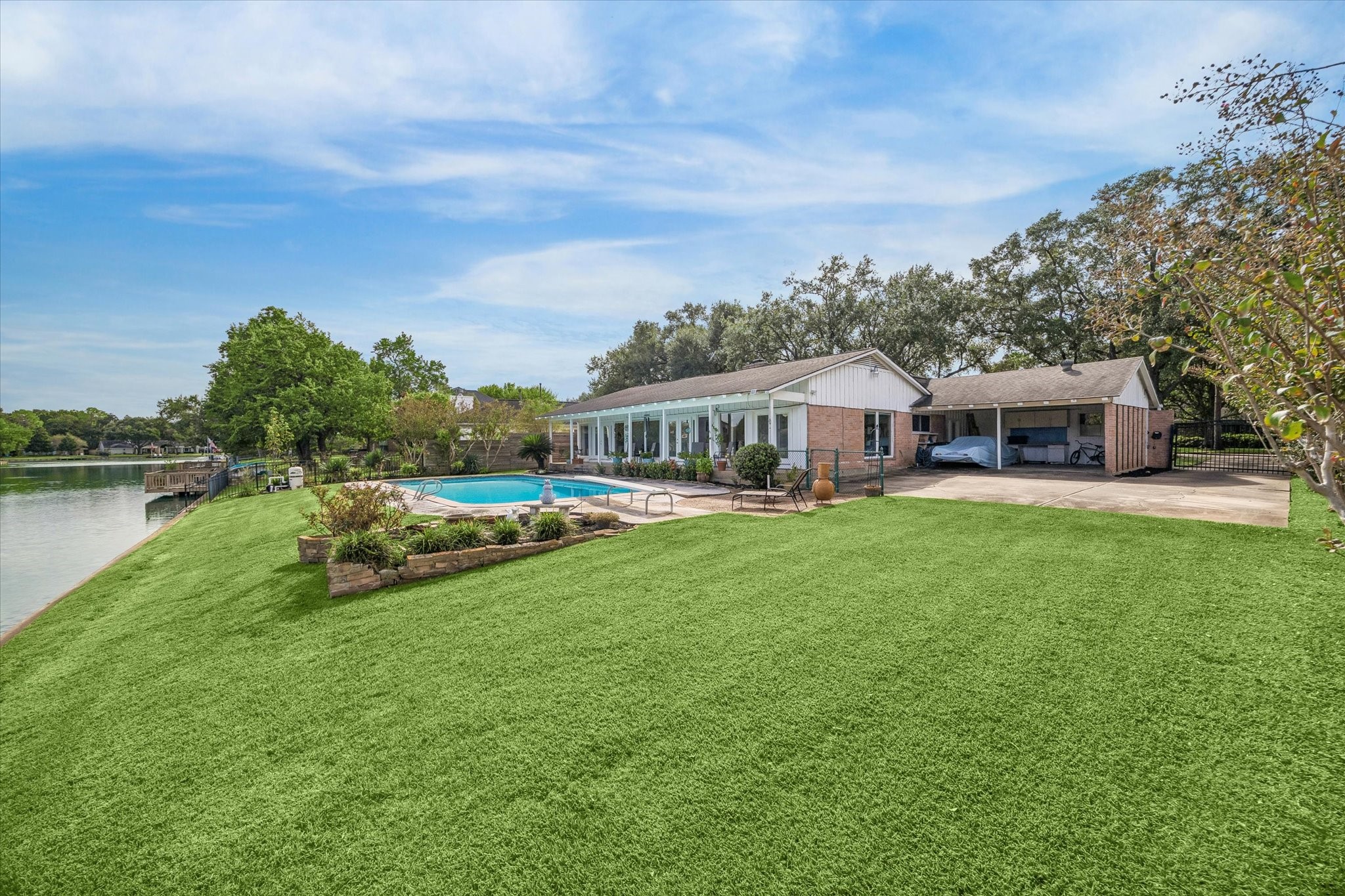 107 Saint Marks, Sugar Land, TX 77478