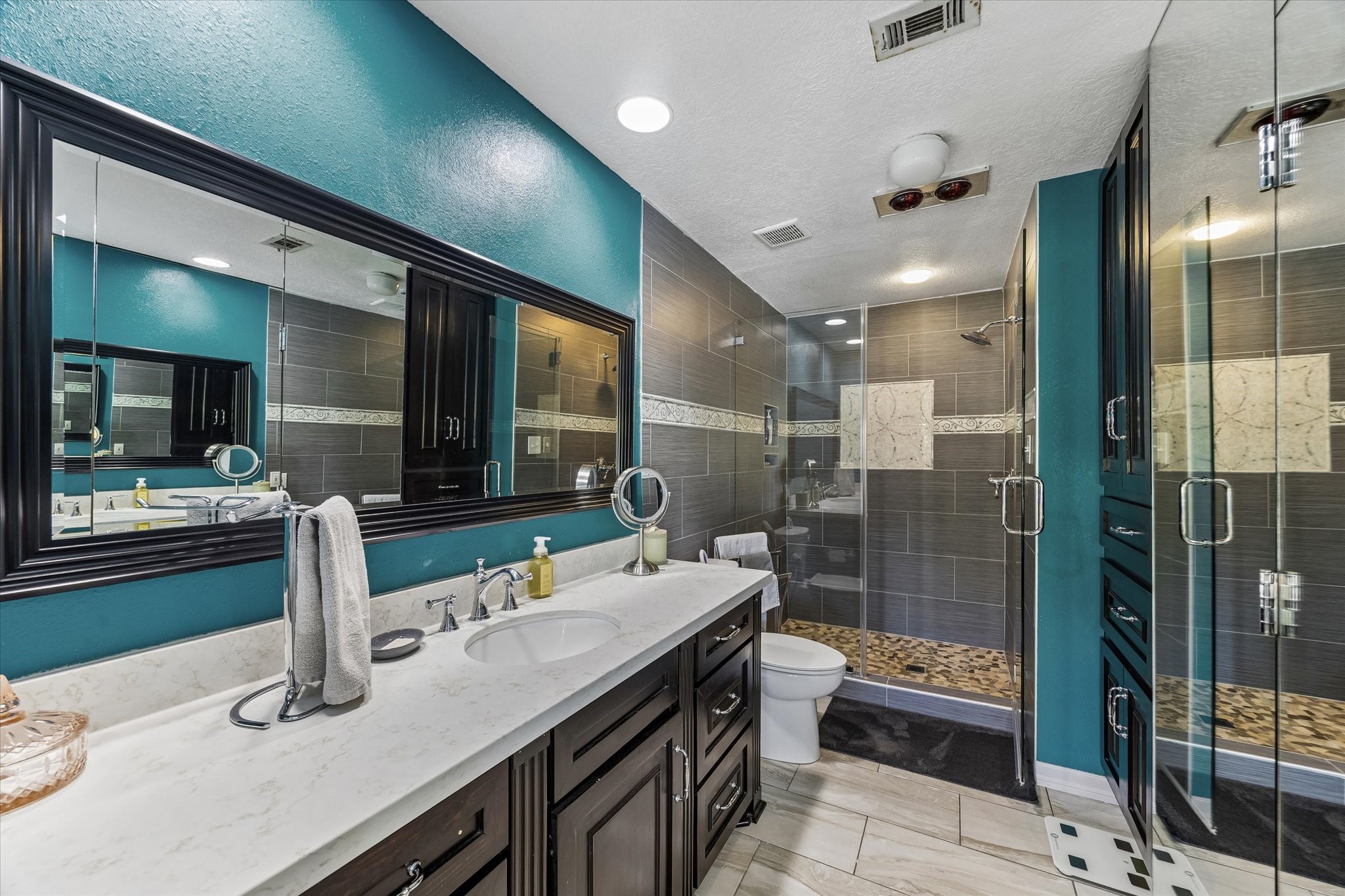 107 Saint Marks, Sugar Land, TX 77478