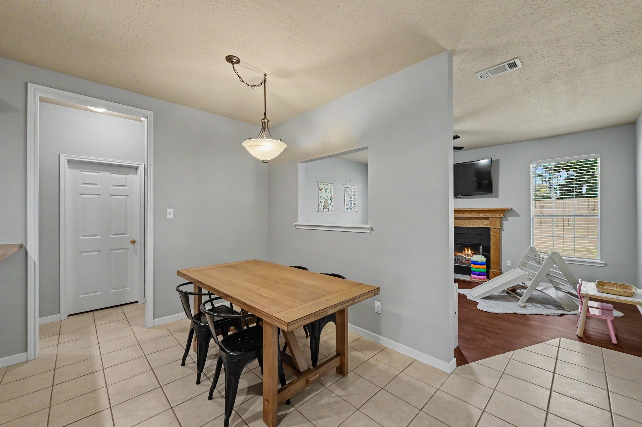 14010 Jamaica Circle, Willis, TX 77318