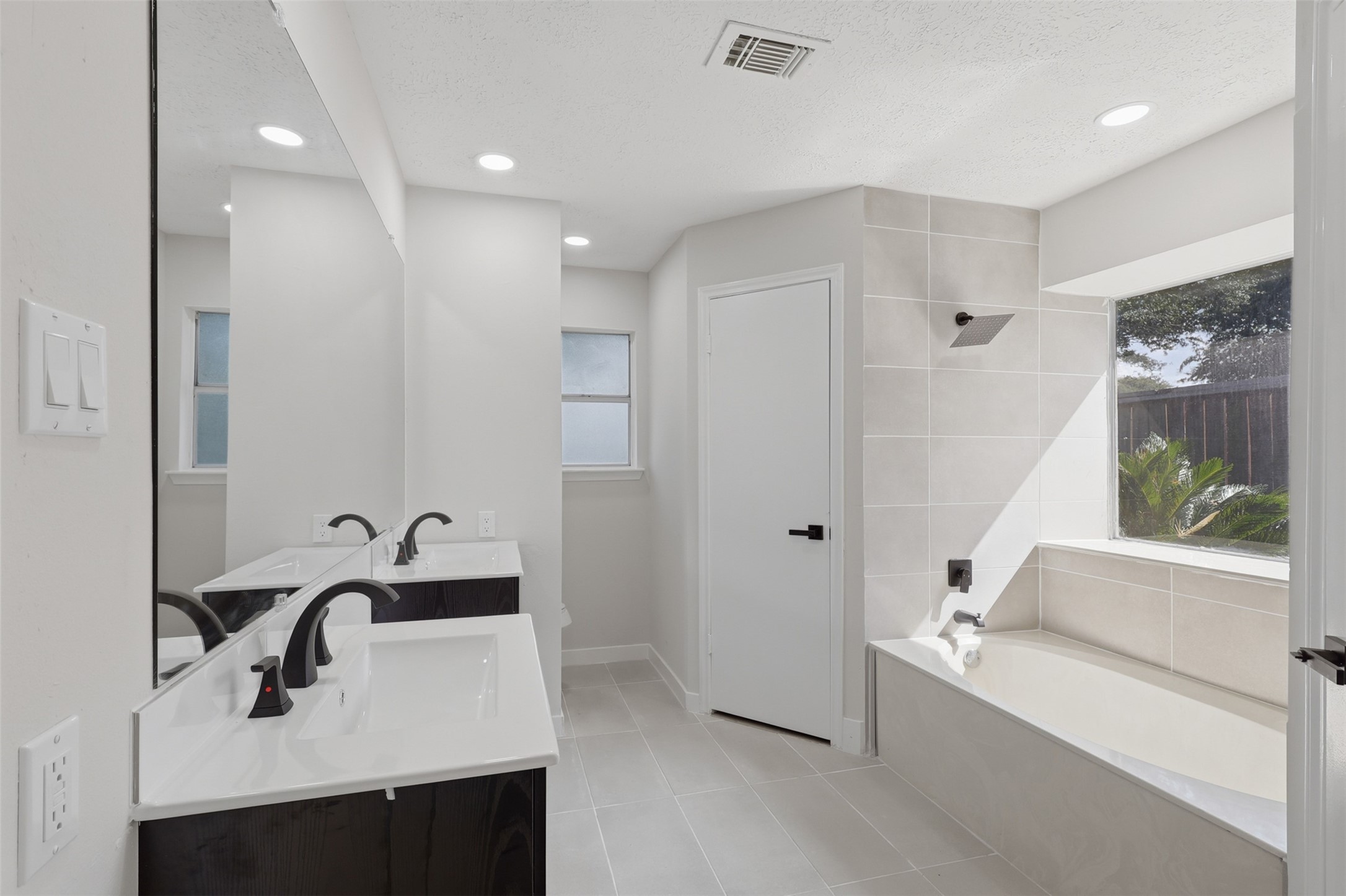 3019 Lotus Lane, Pearland, TX 77584