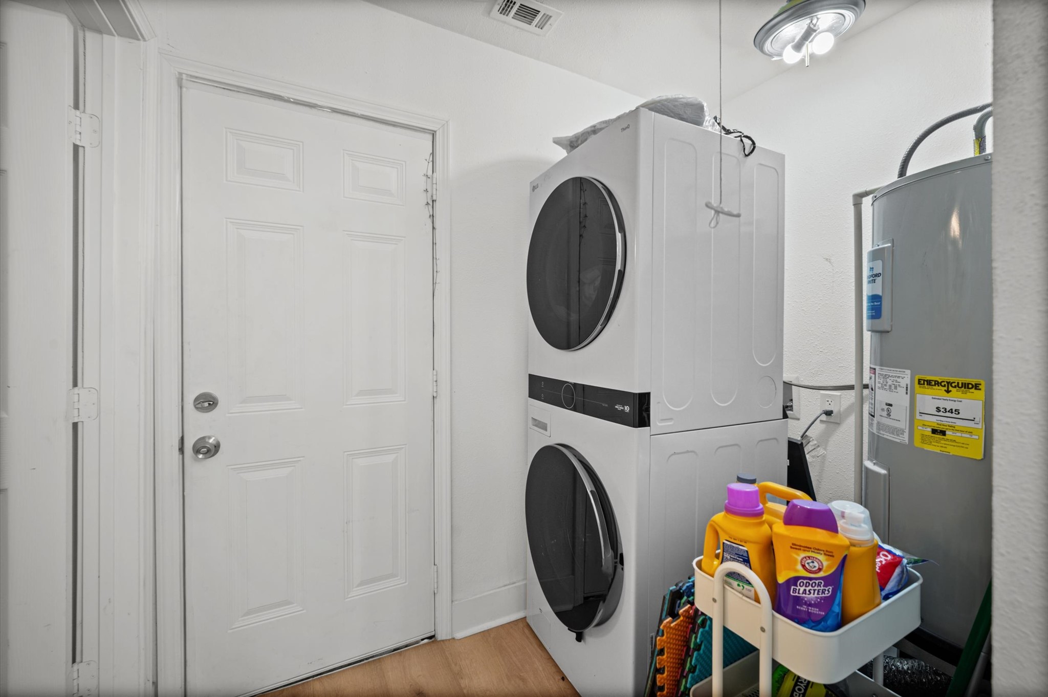3905 Cotswold Street, Houston, TX 77009