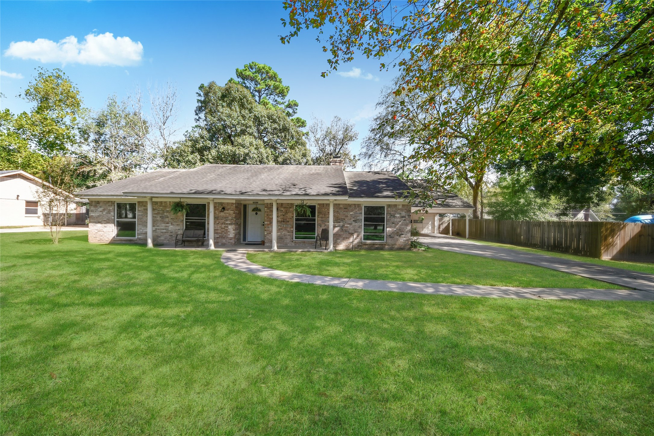 26602 Maplewood Drive, Spring, TX 77386 26602 Maplewood Drive, Spring, TX 77386