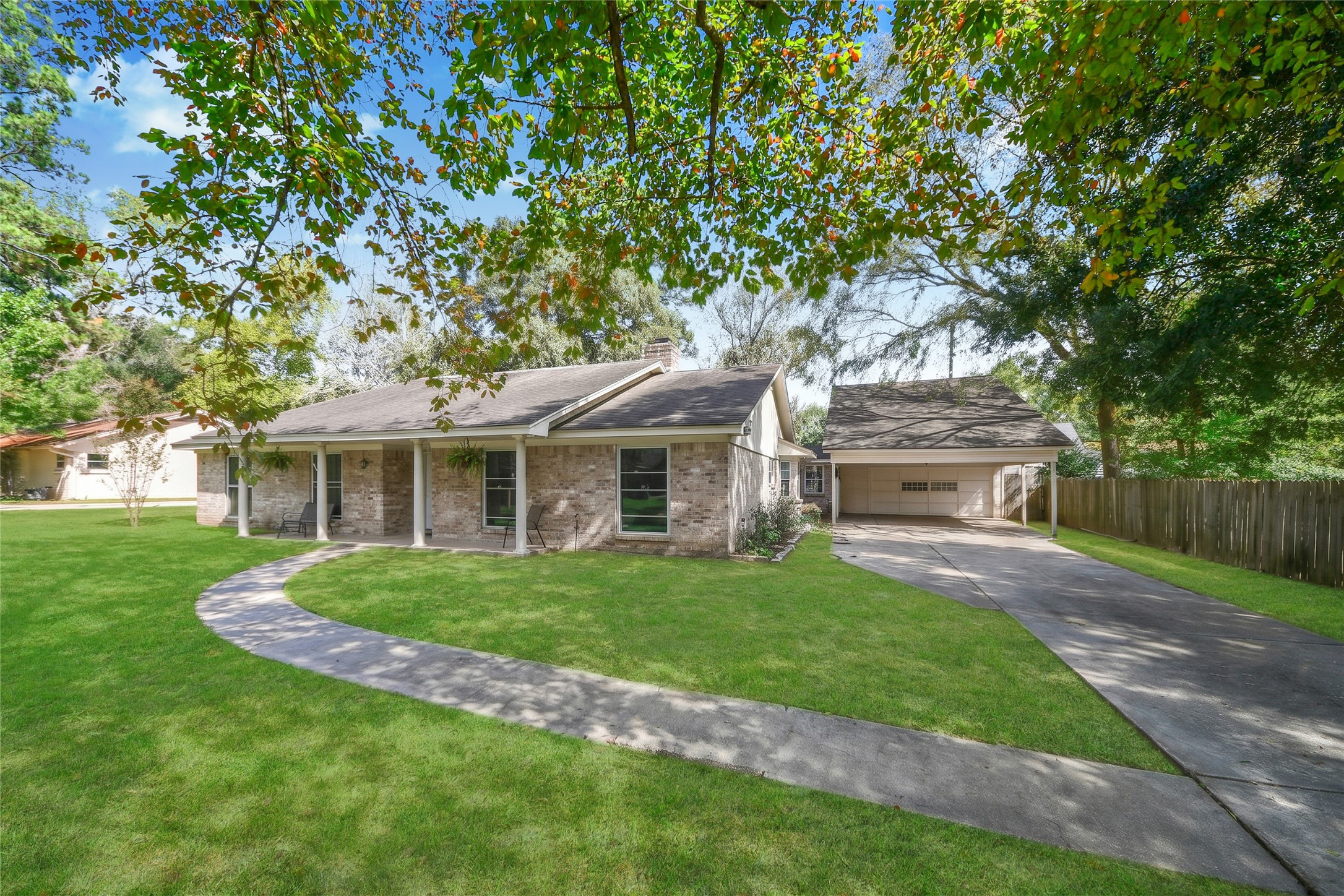 26602 Maplewood Drive, Spring, TX 77386 26602 Maplewood Drive, Spring, TX 77386