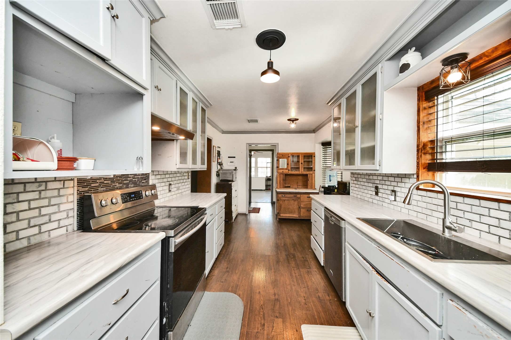26602 Maplewood Drive, Spring, TX 77386