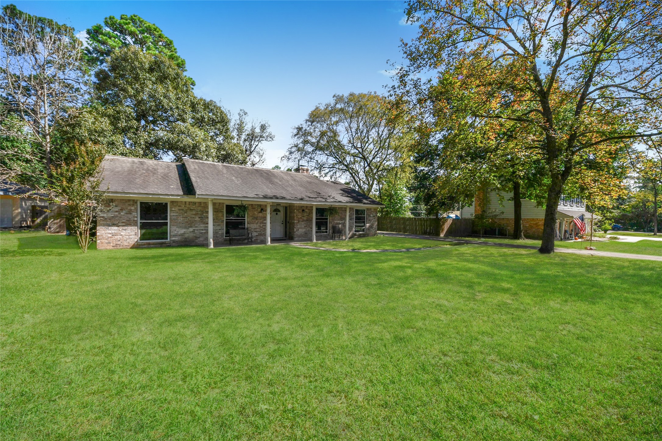 26602 Maplewood Drive, Spring, TX 77386 26602 Maplewood Drive, Spring, TX 77386