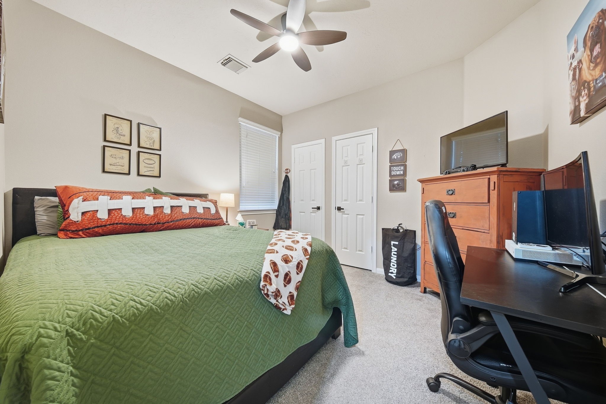 Bedroom #3 without furniture