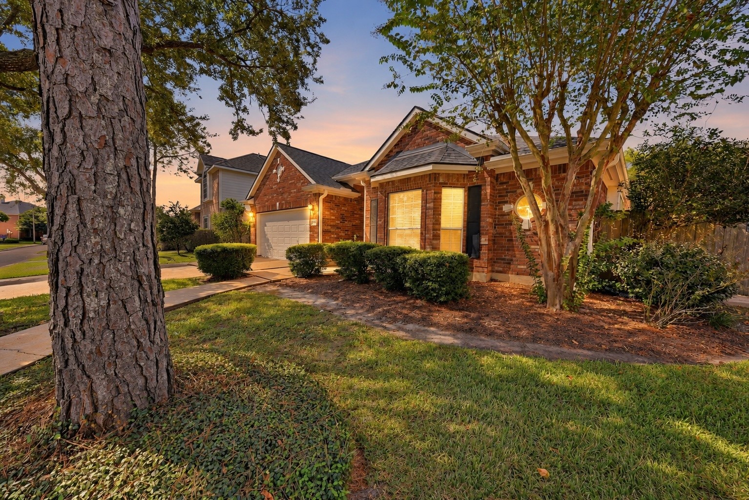 Enjoy a convenient corner lot!