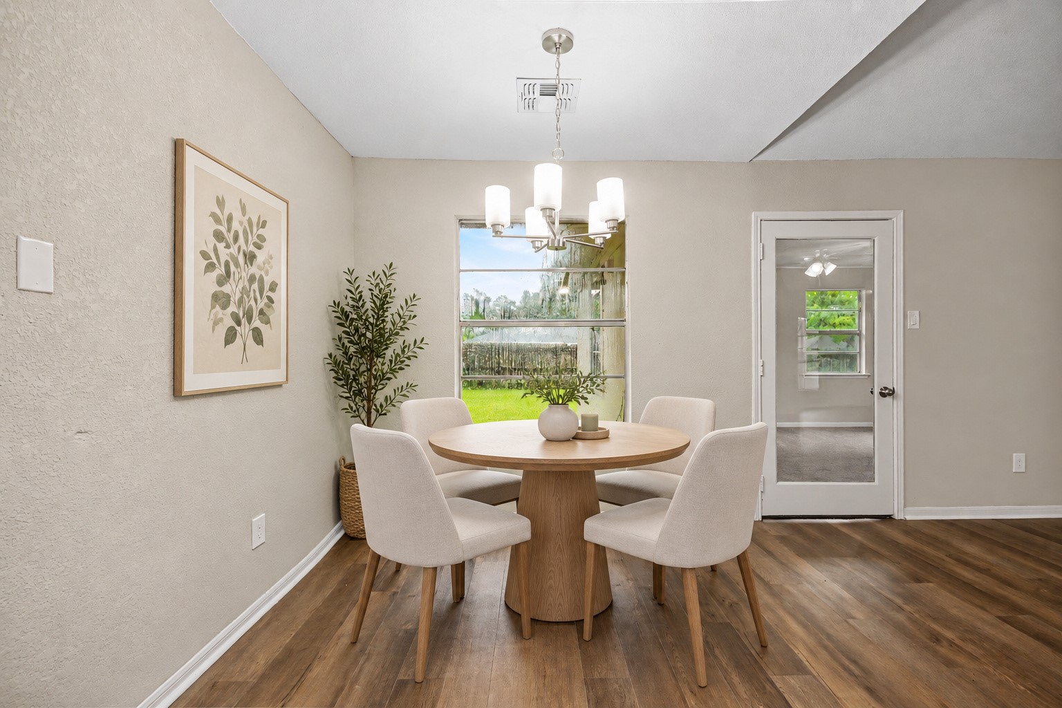 3810 Clover Drive, Alvin, TX 77511