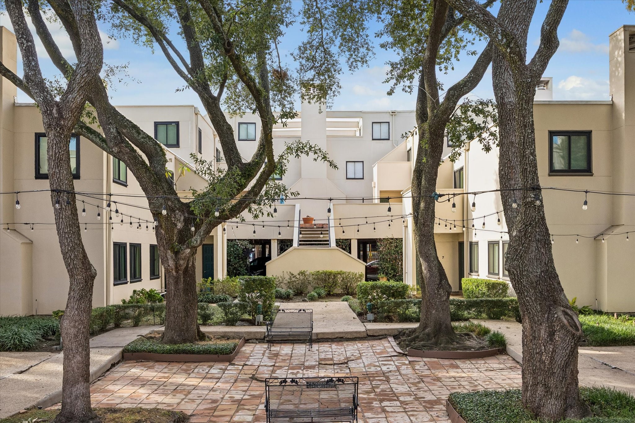 403 Anita Street, #11, Houston, TX 77006