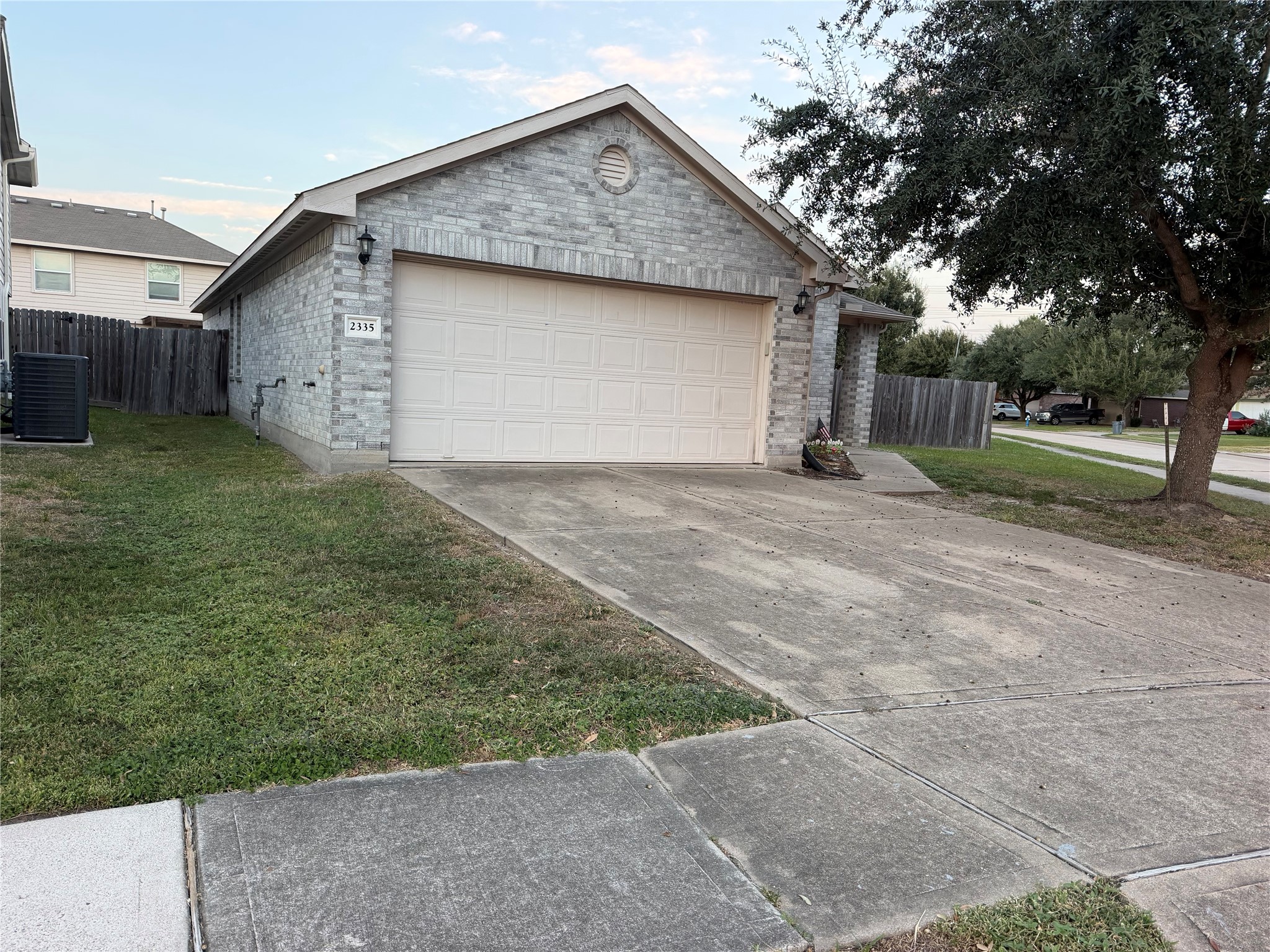 2335 Seahorse Bend Drive, Katy, TX 77449 2335 Seahorse Bend Drive, Katy, TX 77449