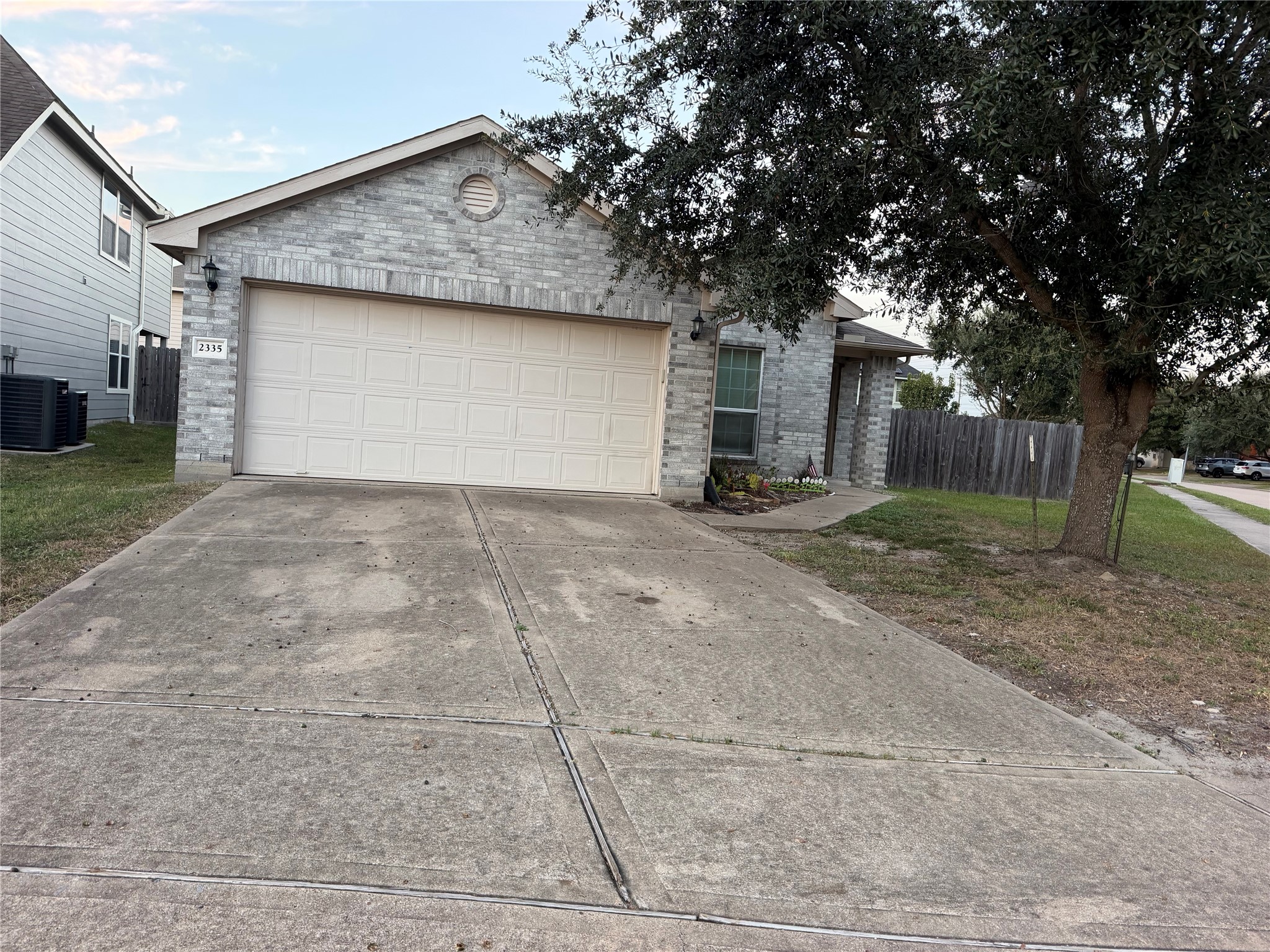 2335 Seahorse Bend Drive, Katy, TX 77449