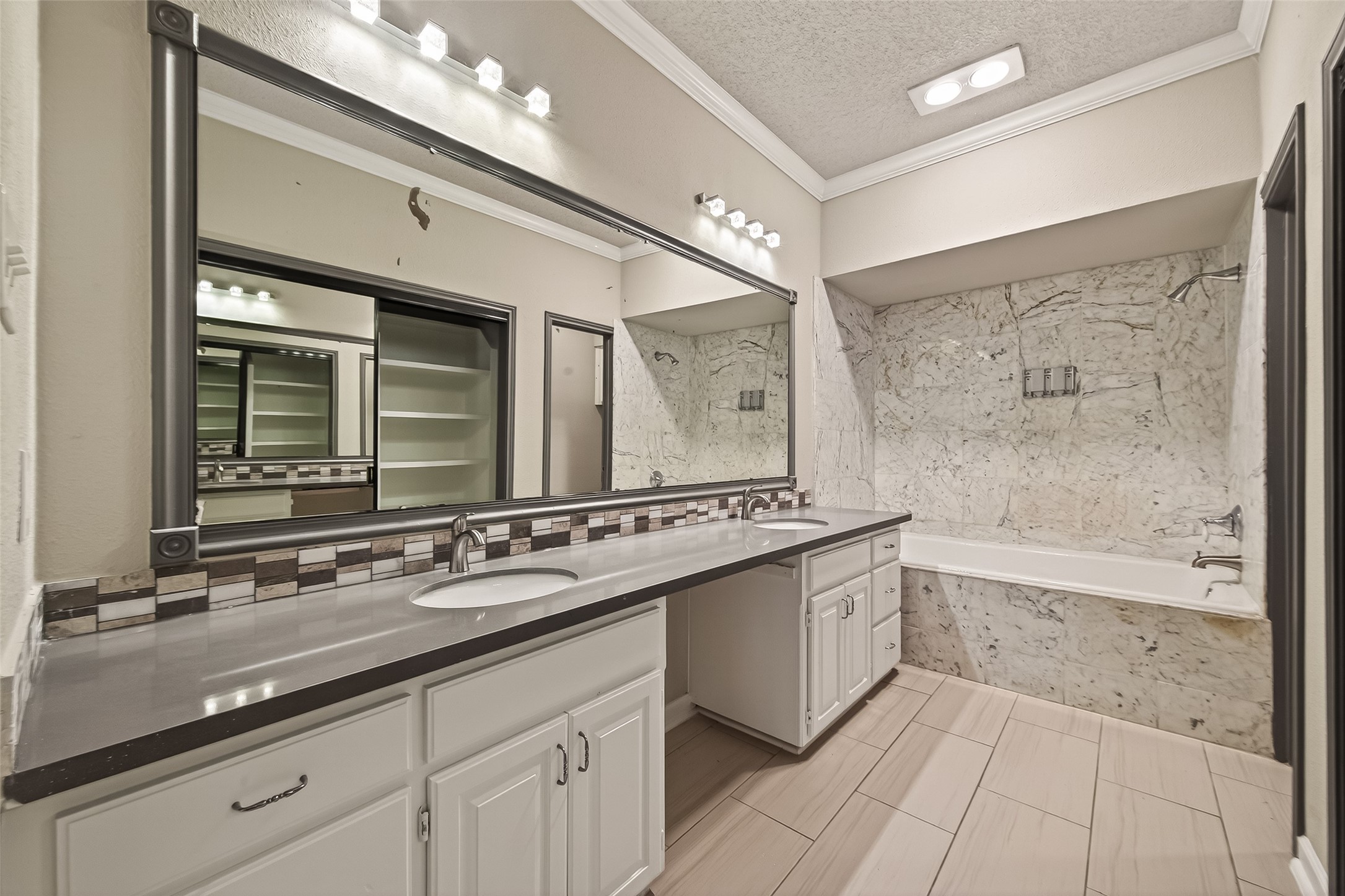 4024 Breakwood Drive, Houston, TX 77025