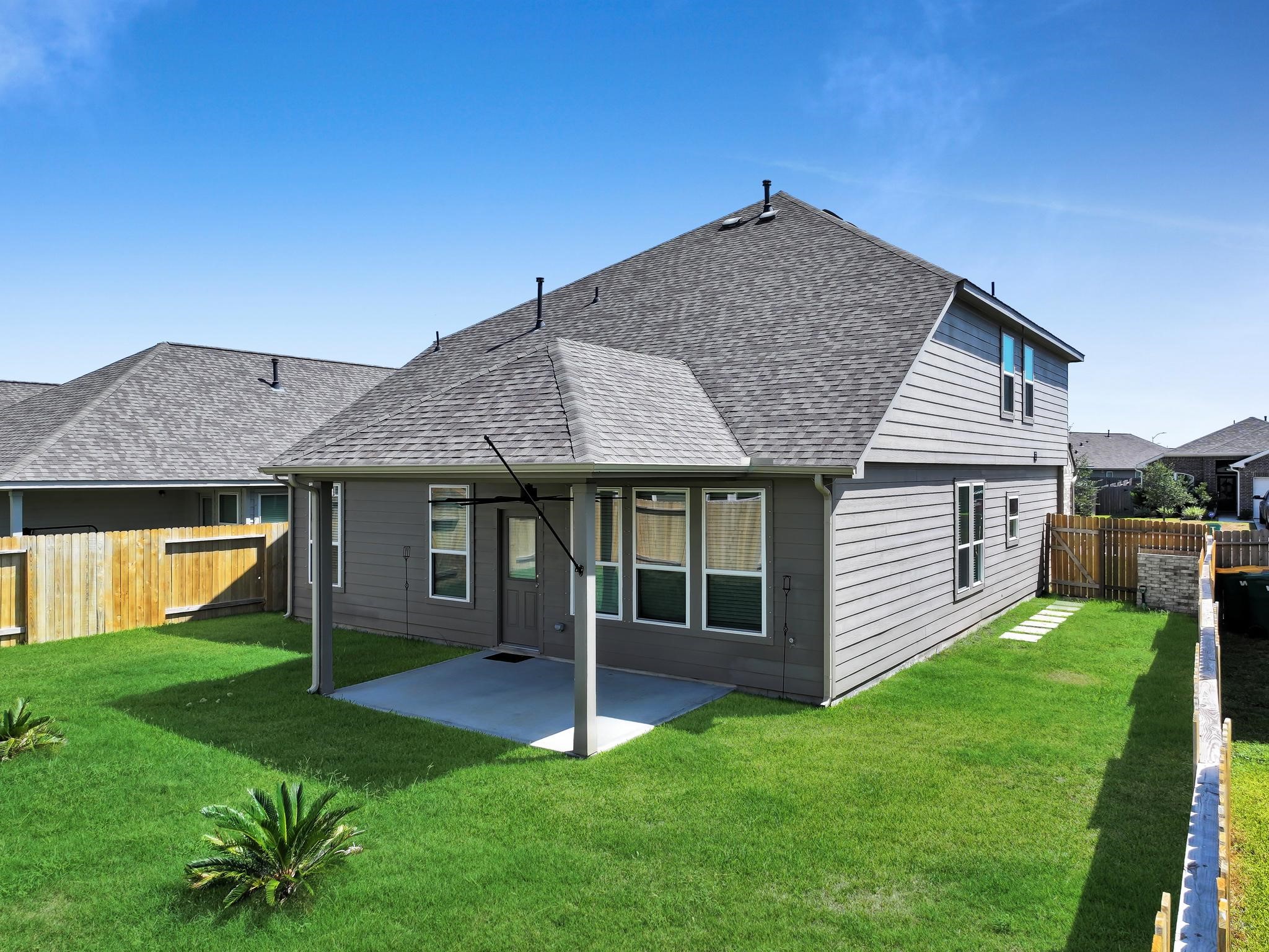 766 Dewberry Road, La Marque, TX 77568 766 Dewberry Road, La Marque, TX 77568