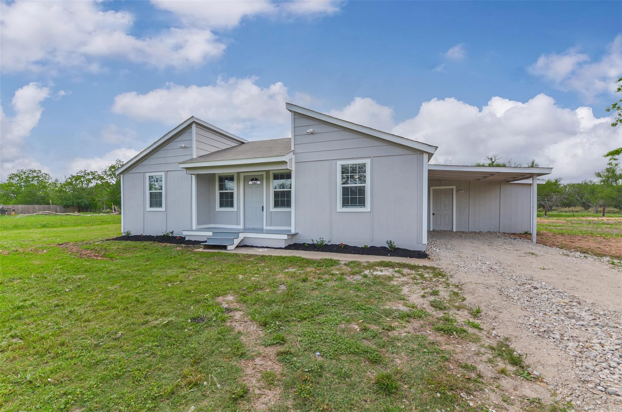 13252 Kanak Street, Needville, TX 77461