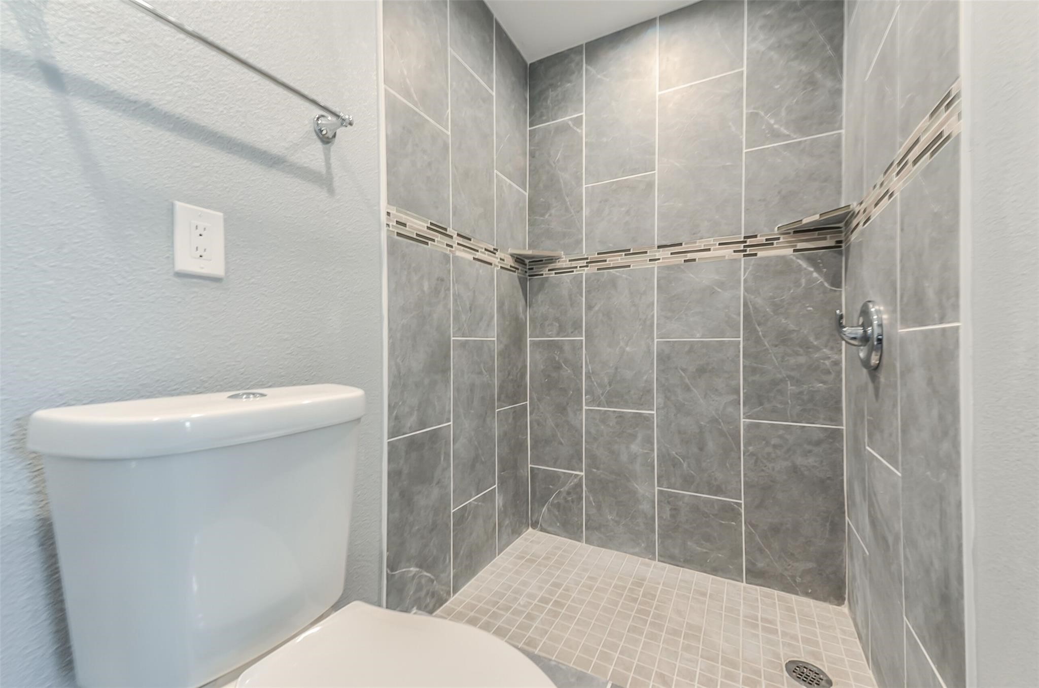 13252 Kanak Street, Needville, TX 77461