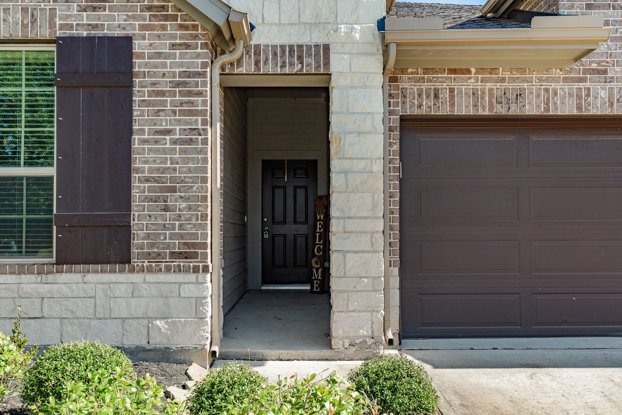 9807 Gould Drive, Manvel, TX 77583