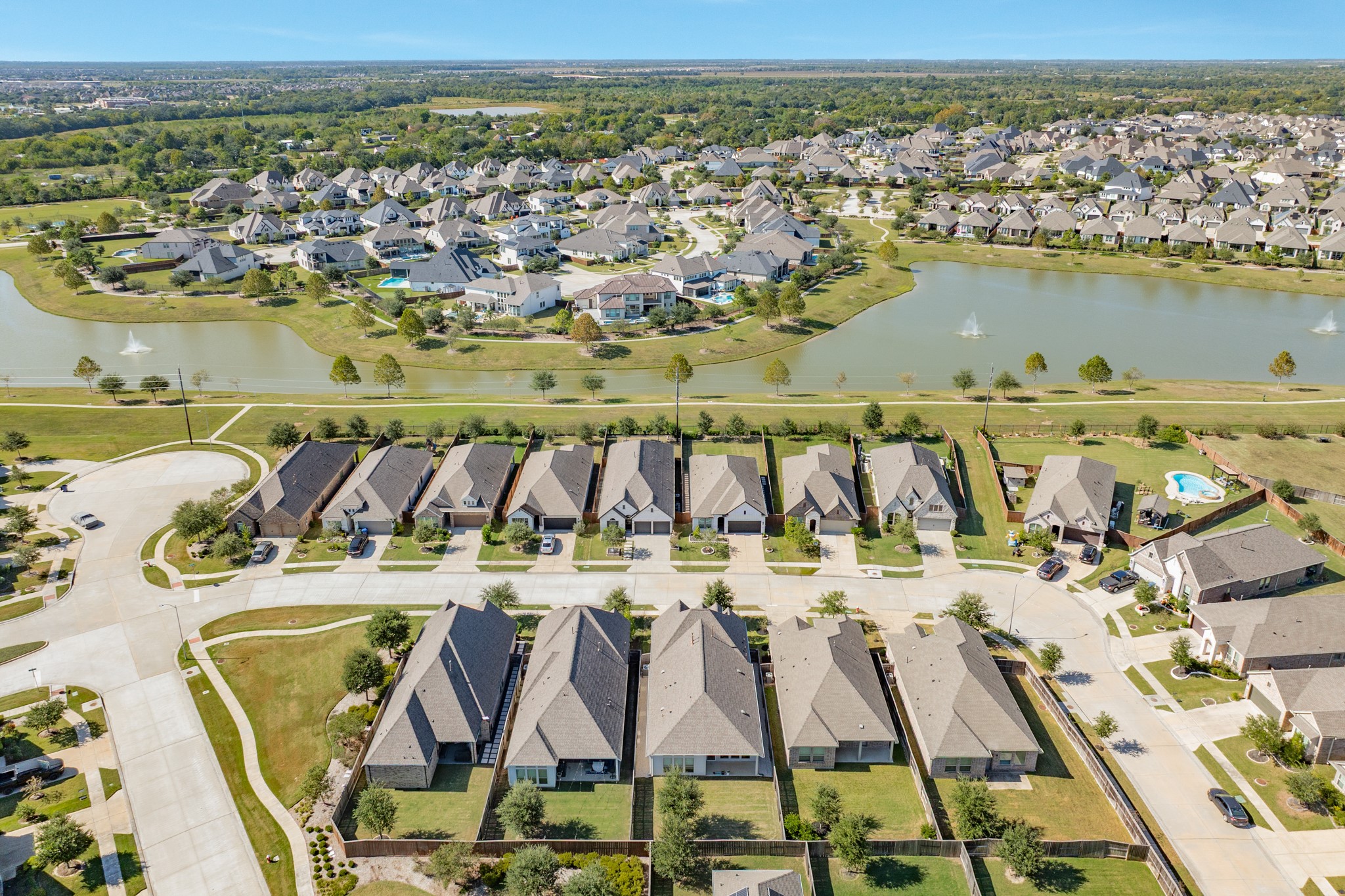 9807 Gould Drive, Manvel, TX 77583