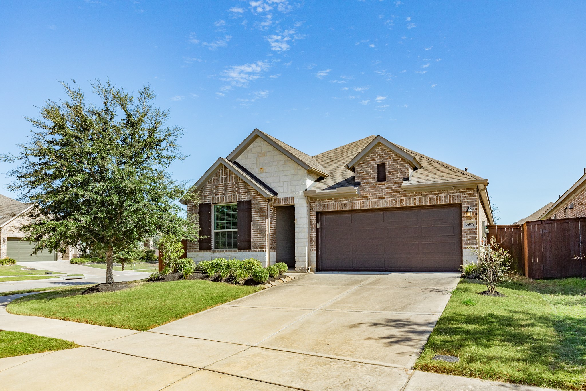9807 Gould Drive, Manvel, TX 77583