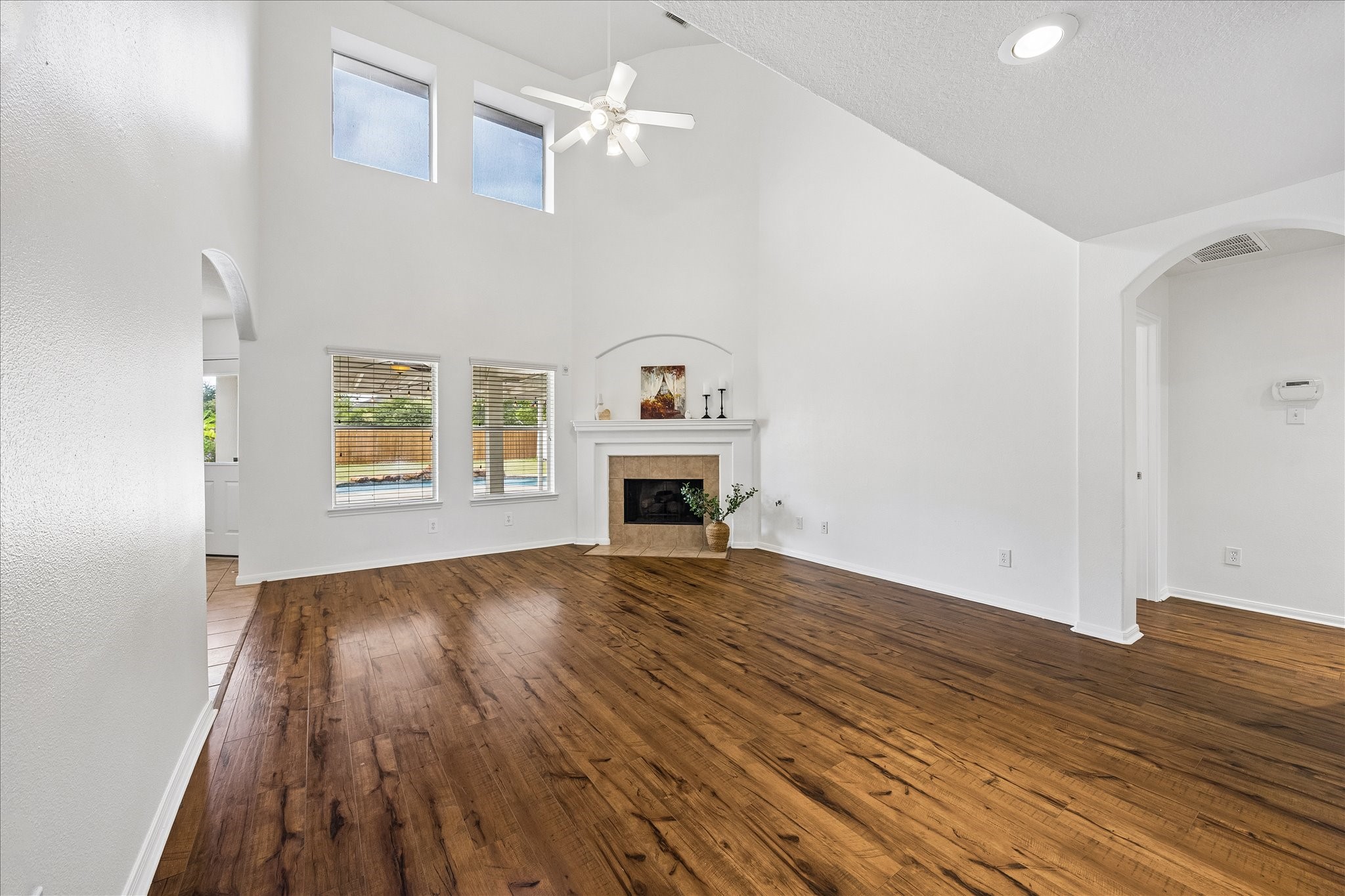 405 Laddingford Lane, League City, TX 77573 405 Laddingford Lane, League City, TX 77573