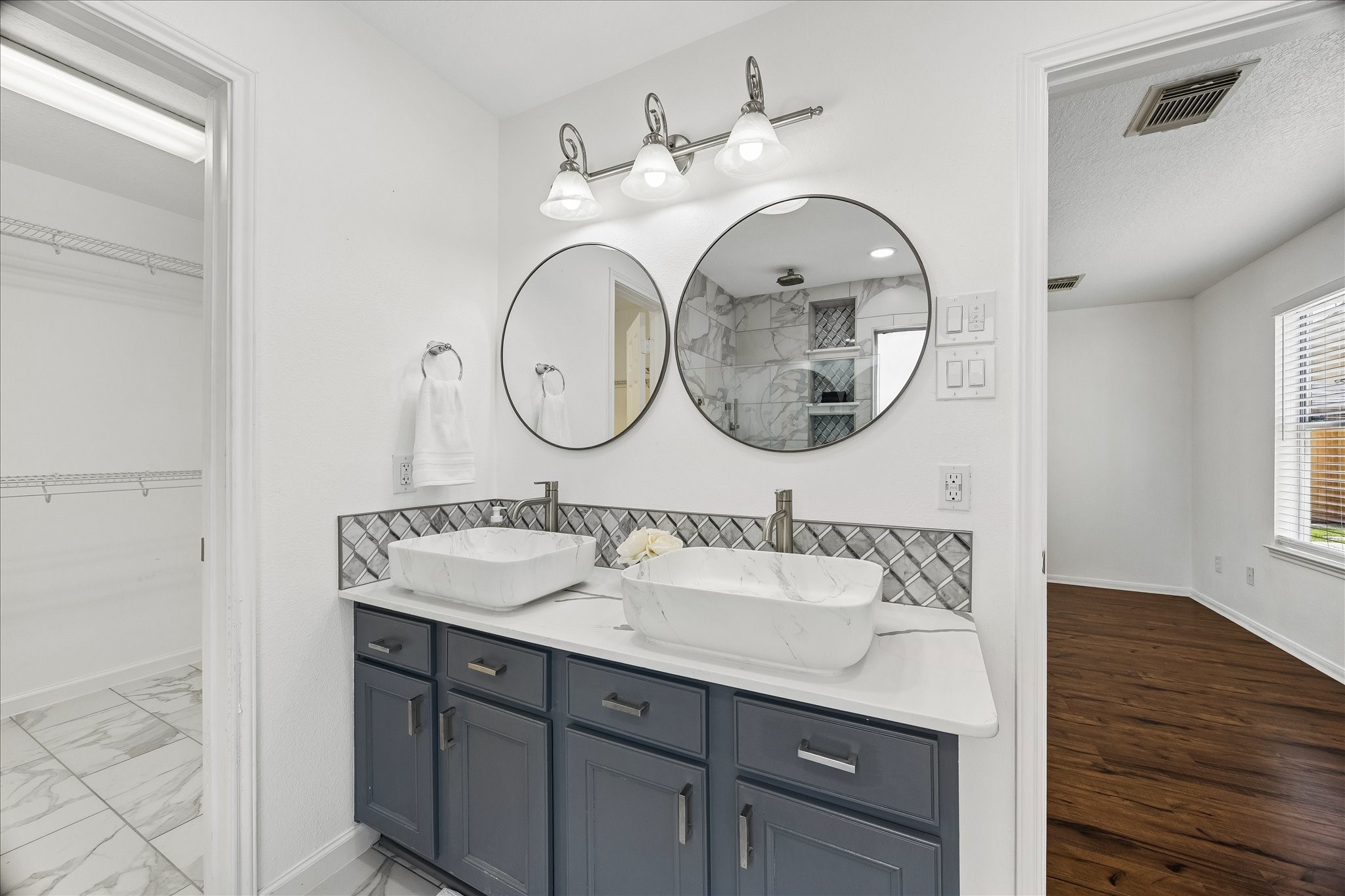 405 Laddingford Lane, League City, TX 77573