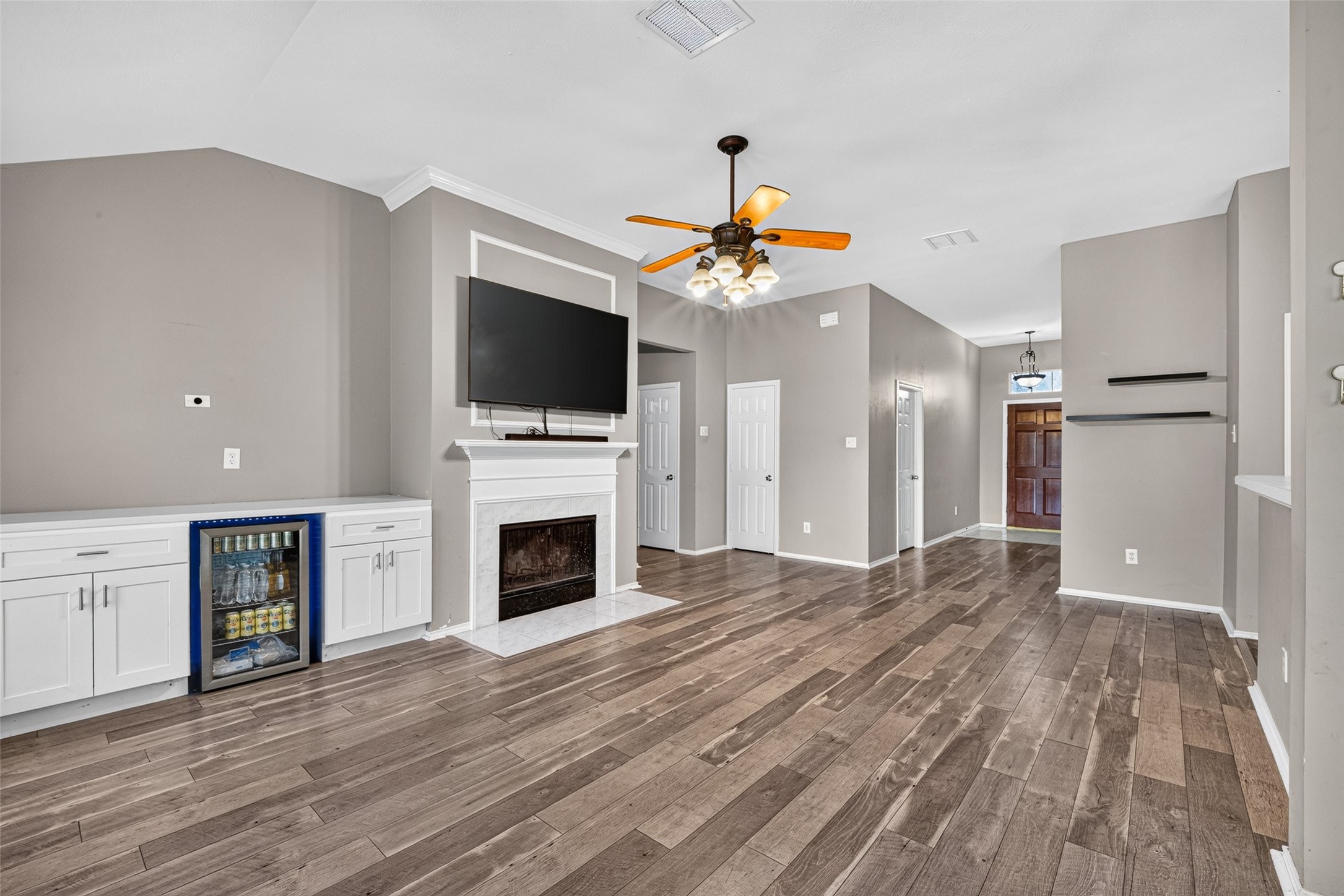 3907 Vinecrest Drive, Pearland, TX 77584