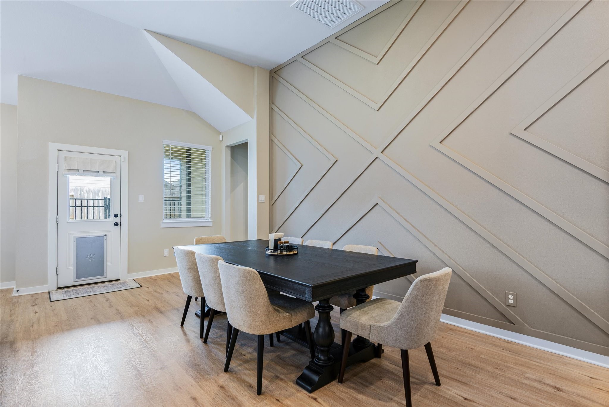 Dining that is open to the living room