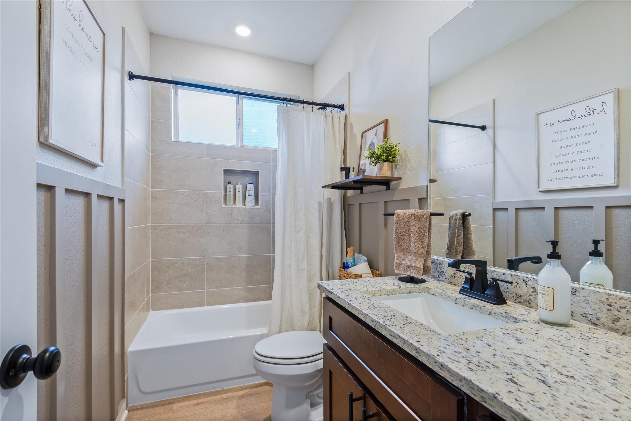 Full bathroom