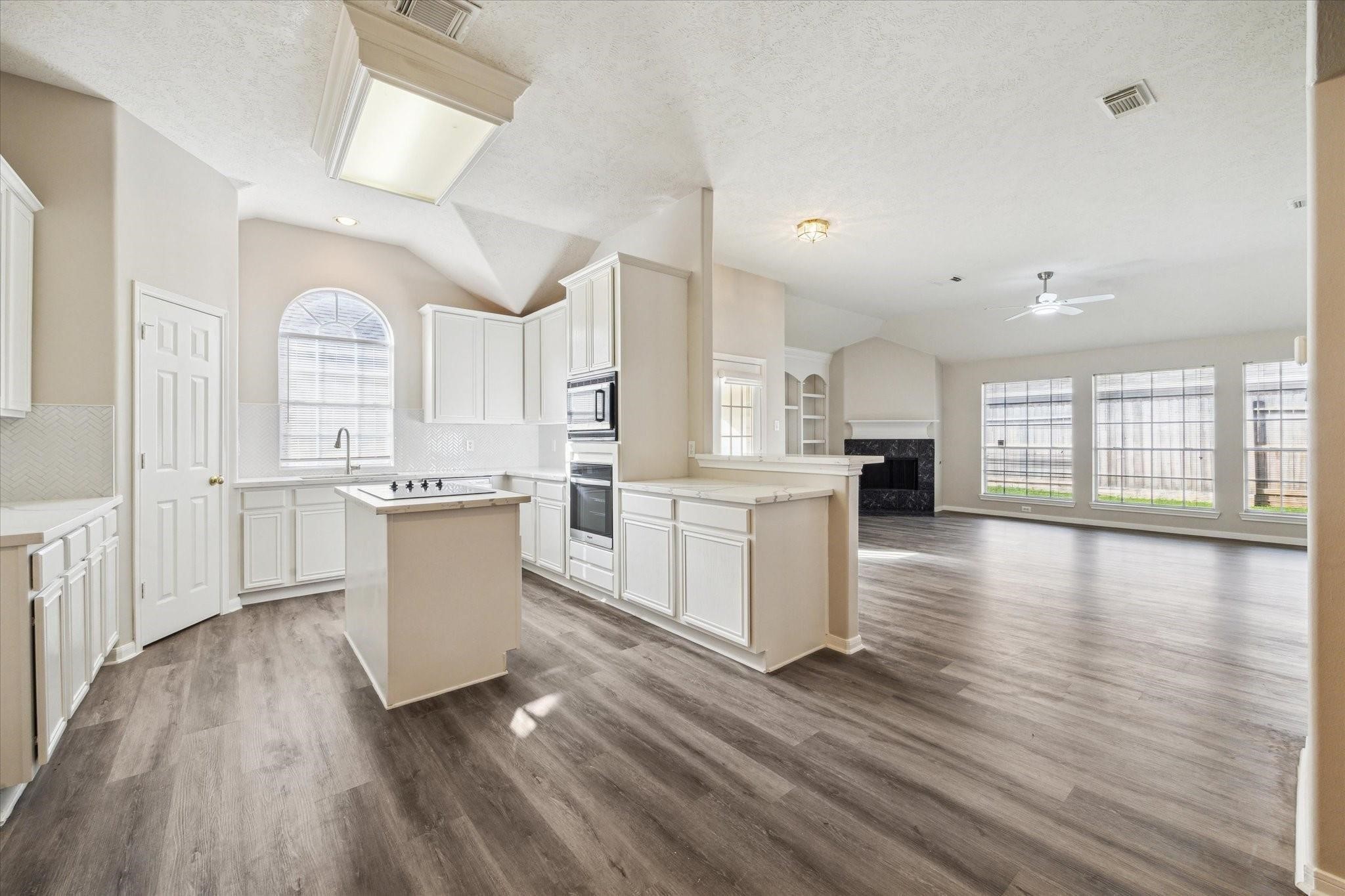 12319 Georgetown Park Court, Pasadena, TX 77058 12319 Georgetown Park Court, Pasadena, TX 77058